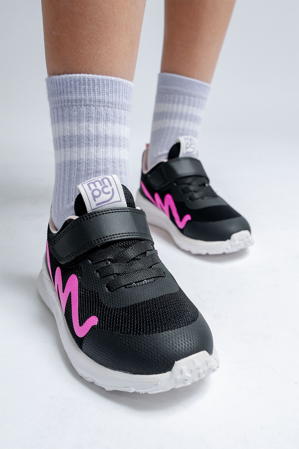 Kız Çocuk Siyah Spor Ayakkabı - Görsel 5