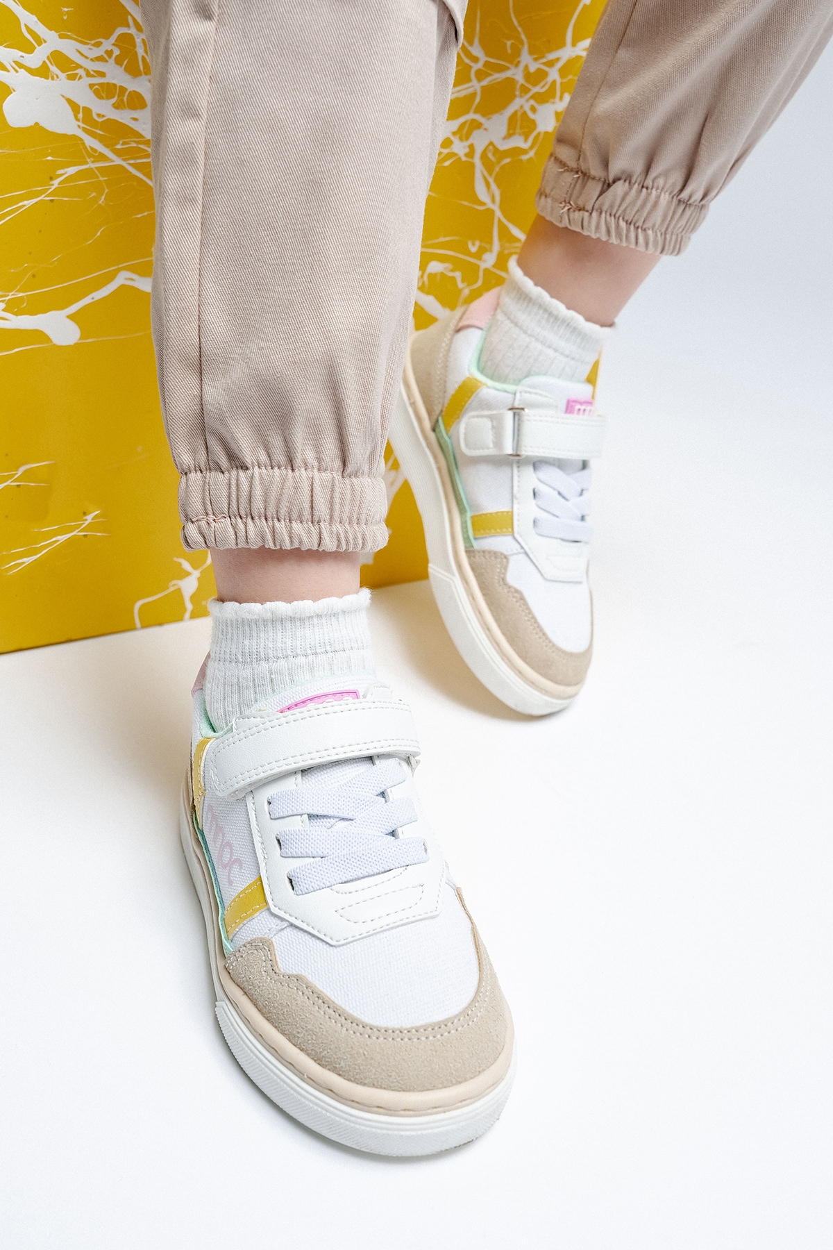 Kız Çocuk Bej Günlük Ayakkabı - Görsel 4