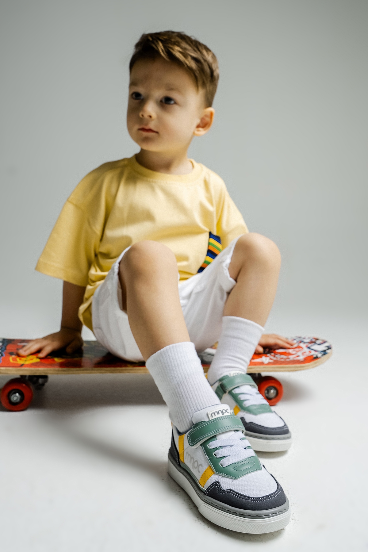 Erkek Çocuk Gri Günlük Ayakkabı - Görsel 2