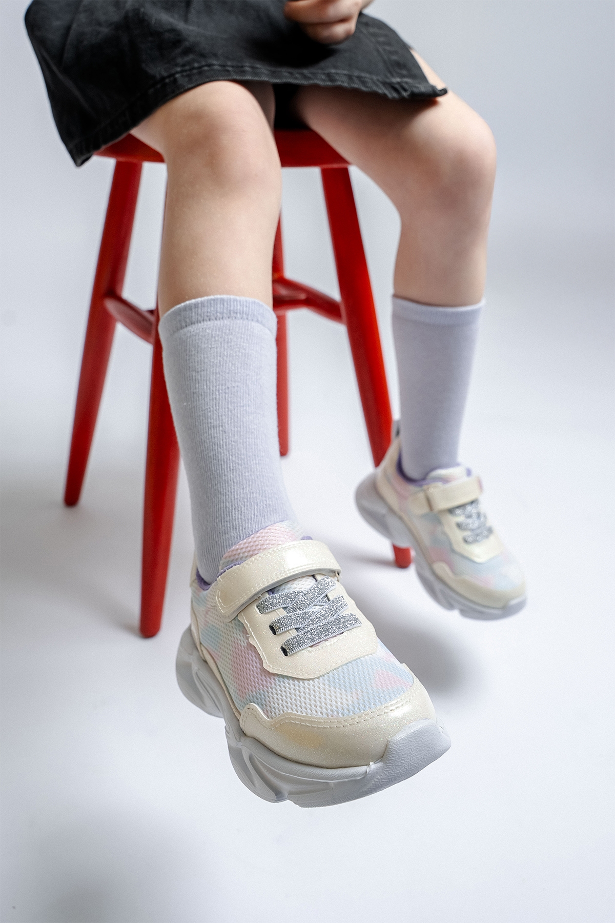 Kız Çocuk Beyaz Işıklı Spor Ayakkabı - Görsel 5