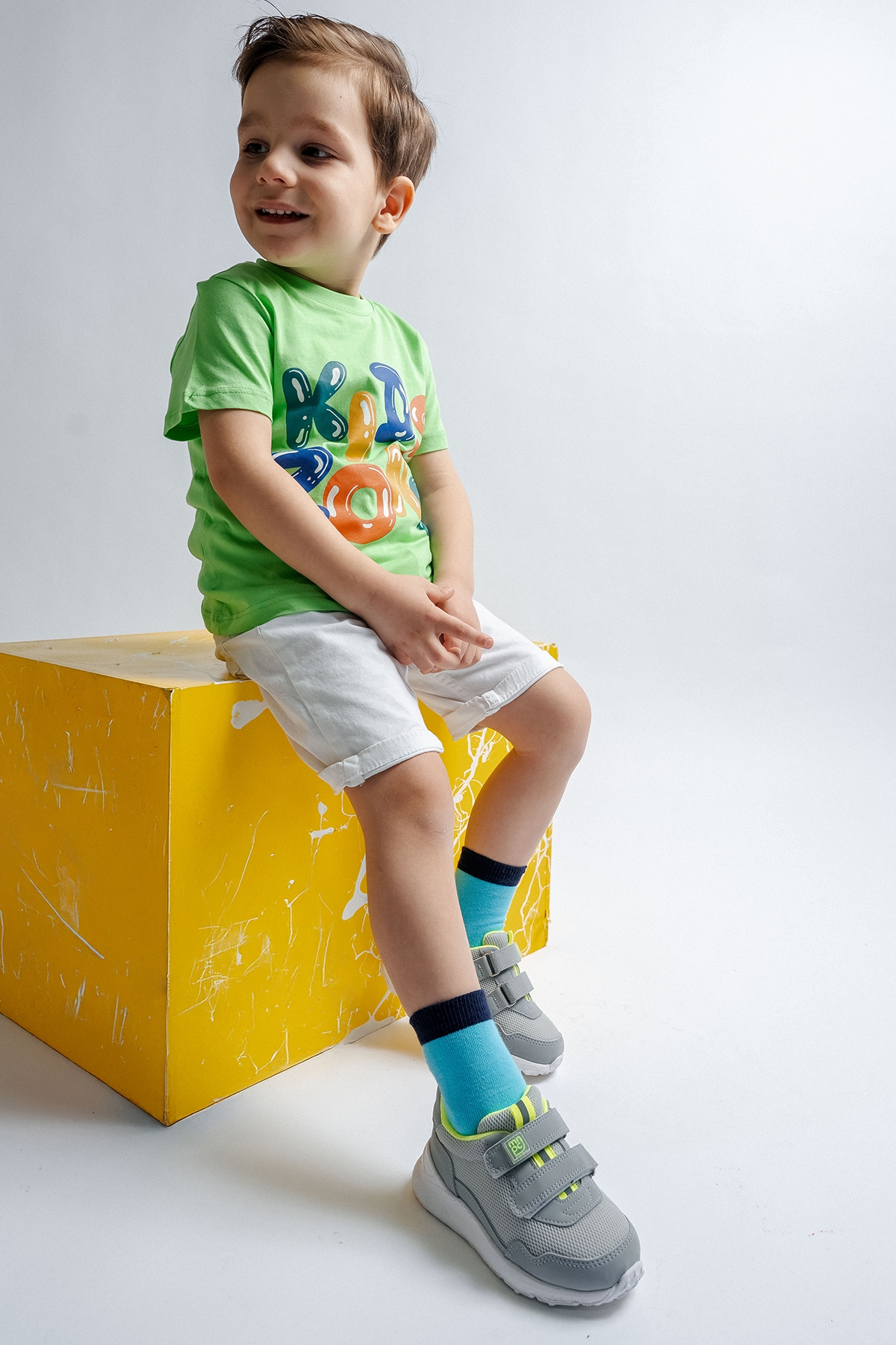 Erkek Çocuk Gri Spor Ayakkabı - Görsel 2