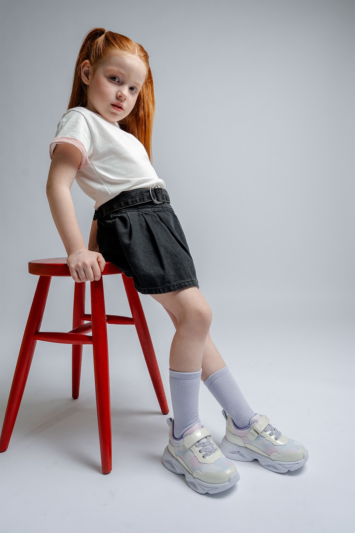 Kız Çocuk Beyaz Işıklı Spor Ayakkabı - Görsel 3