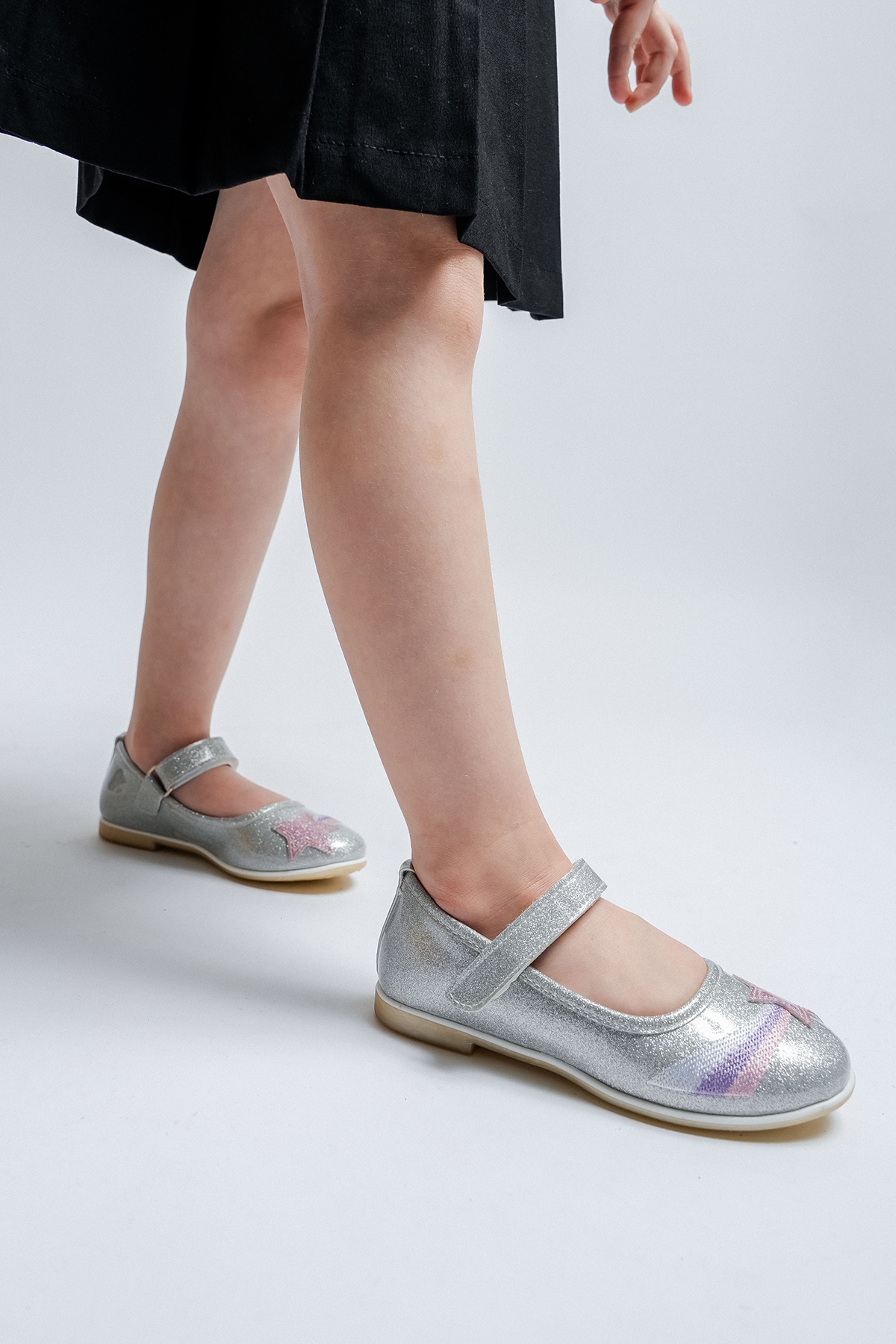 Kız Çocuk Gümüş Yıldızlı Günlük Babet - Görsel 3