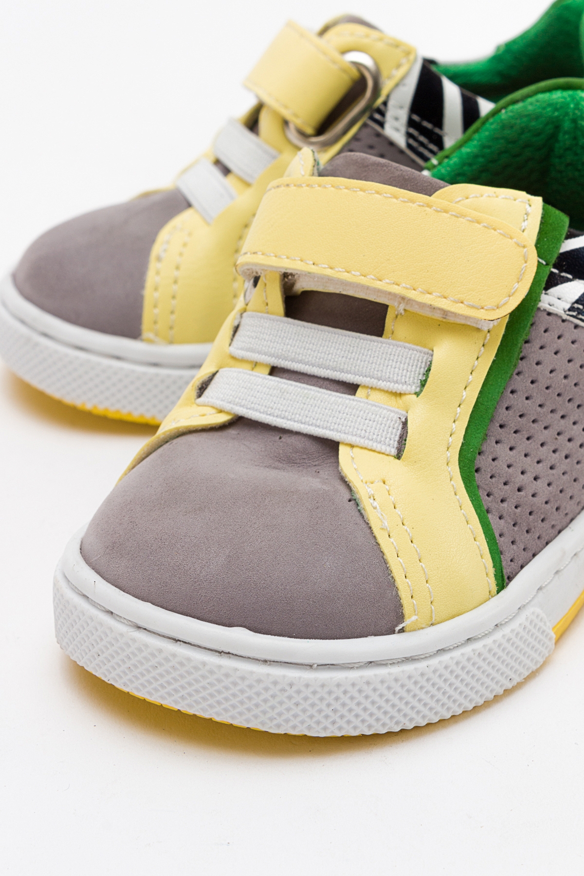 Erkek Çocuk Gri Hakiki Deri İlk Adım Ayakkabı - Görsel 3