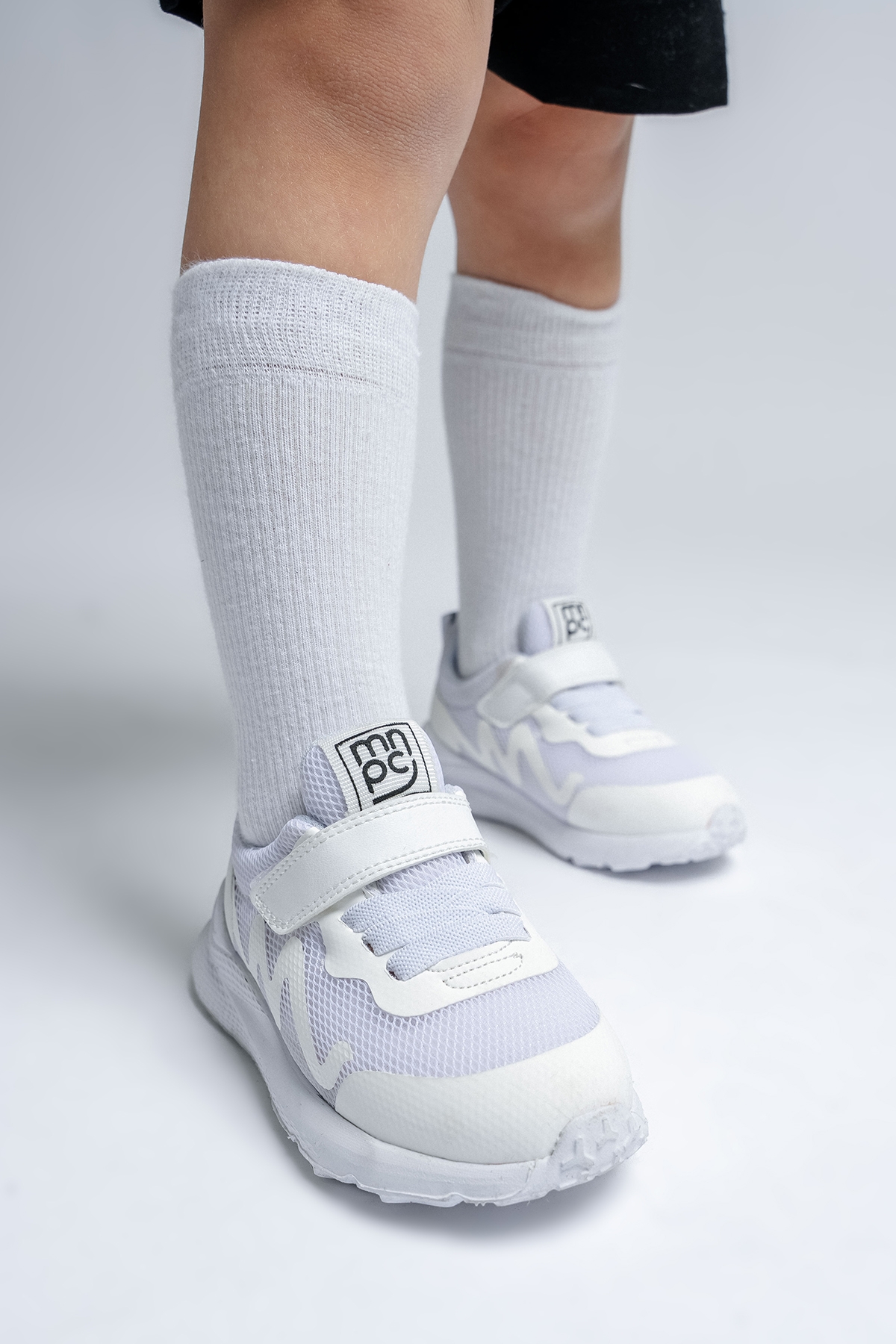 Erkek Çocuk Beyaz Spor Ayakkabı - Görsel 4