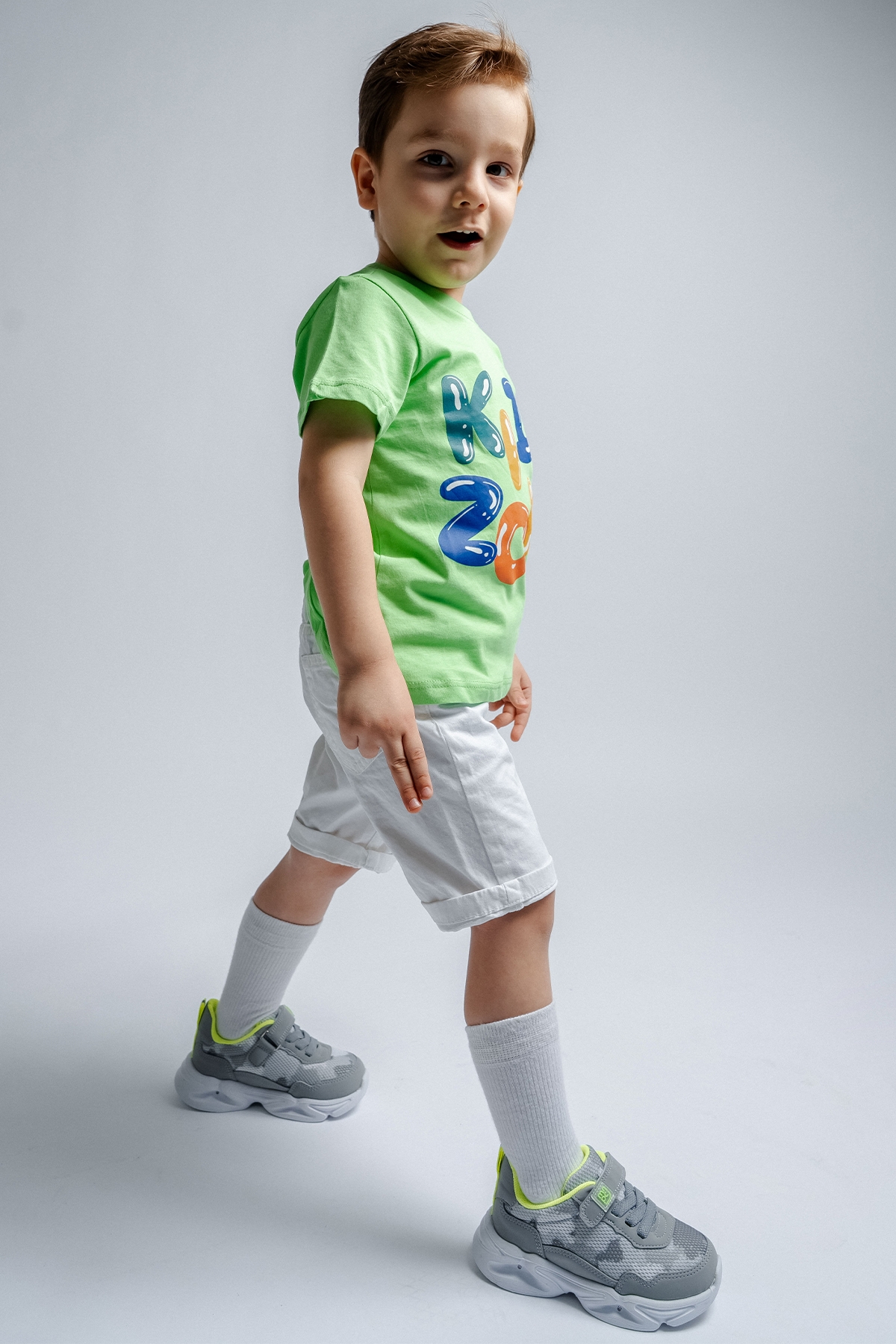 Erkek Çocuk Gri Işıklı Spor Ayakkabı - Görsel 2