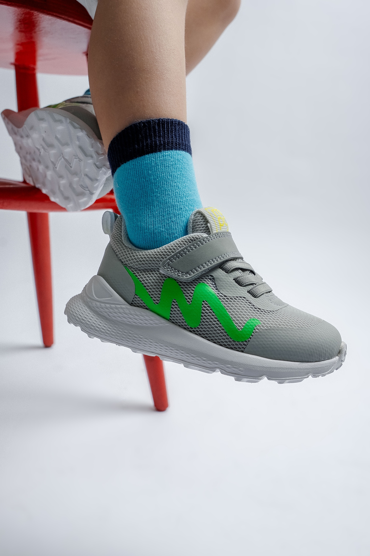 Erkek Çocuk Gri Spor Ayakkabı - Görsel 6