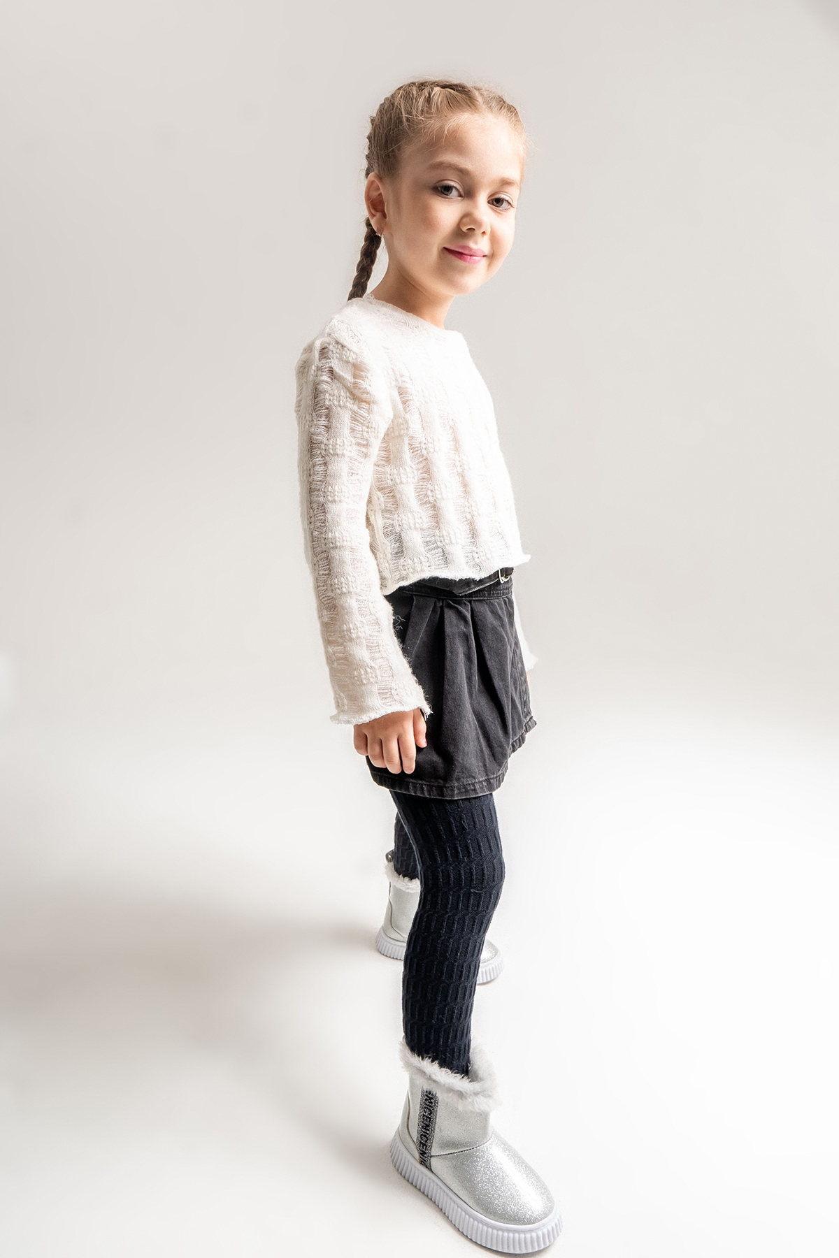 Kız Çocuk Gümüş Simli Suni Deri Kürklü Anatomik Kar Botu - Görsel 3