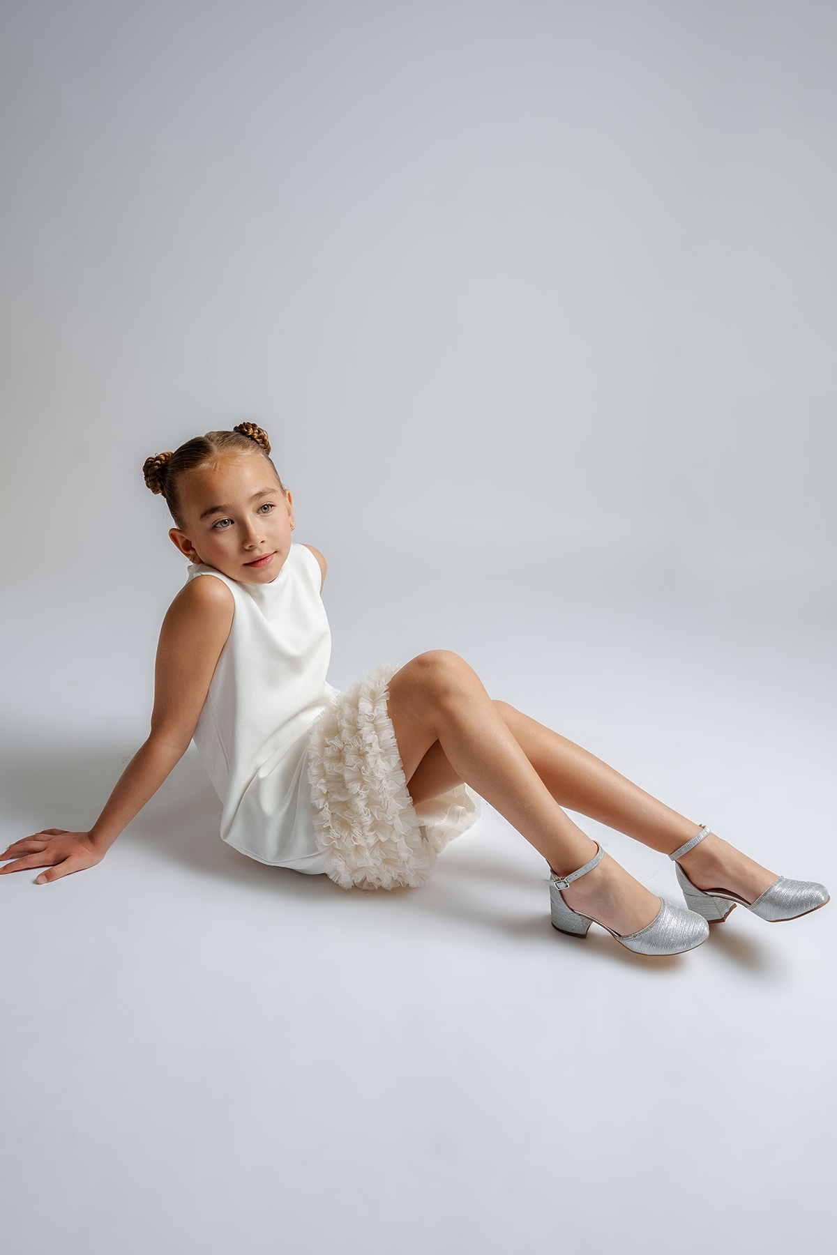 Kız Çocuk Gümüş Topuklu Tasarım Abiye Ayakkabı - Görsel 3