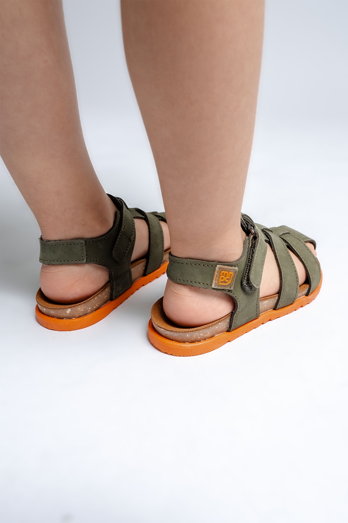 Unisex Çocuk Haki Hakiki Deri Mantar Tabanlı Günlük Çocuk Sandalet - Görsel 6