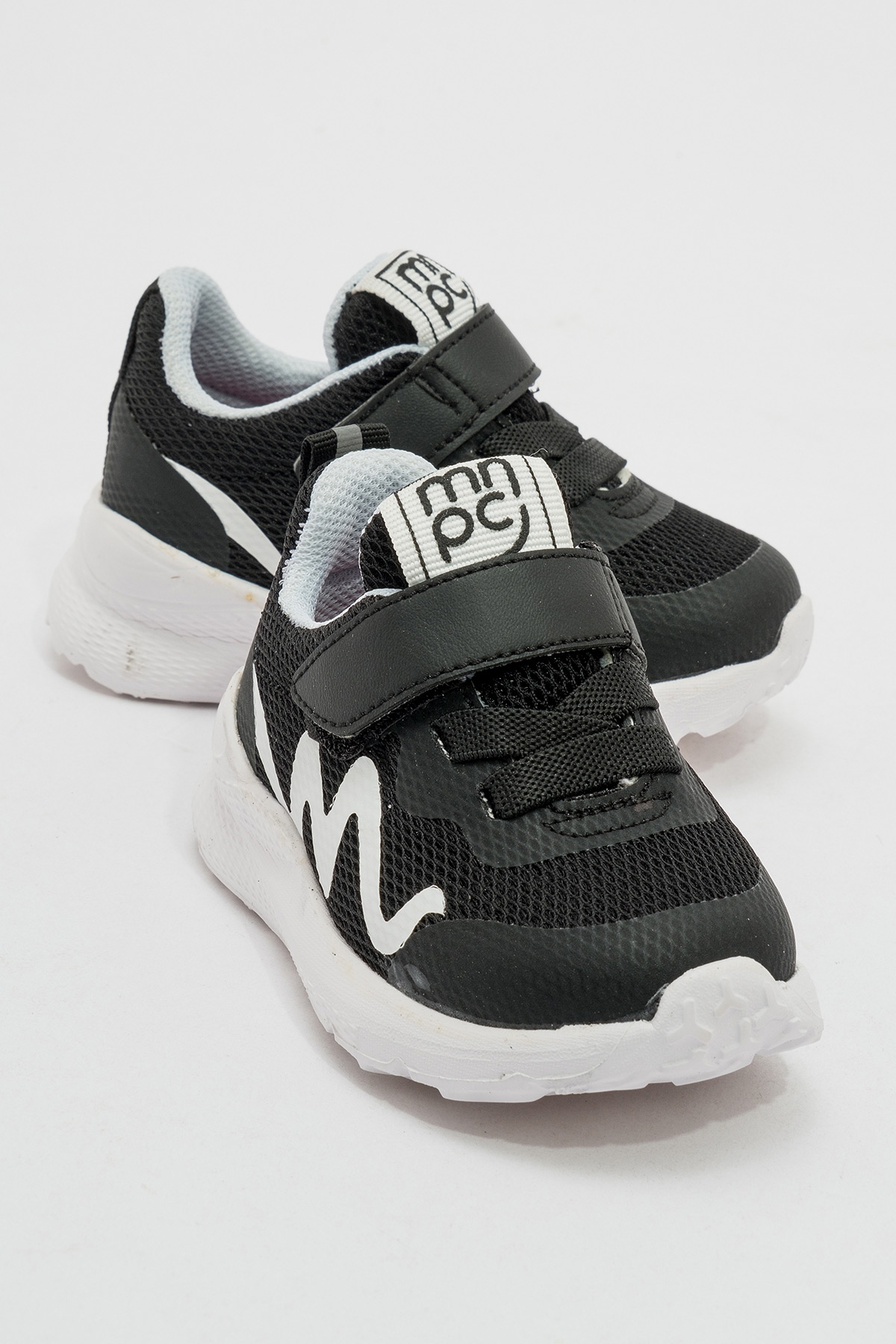 Erkek Çocuk Siyah Spor Ayakkabı - Görsel 2