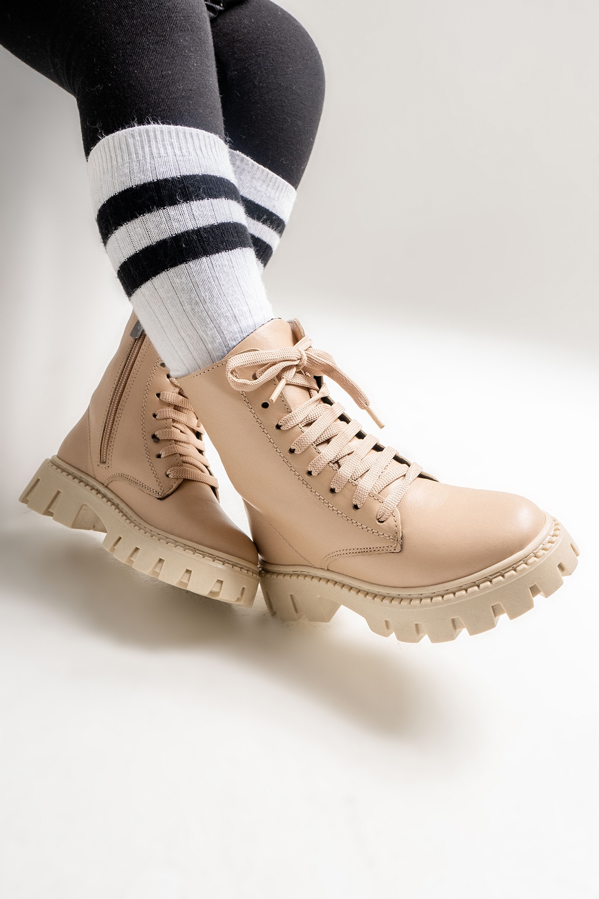 Mnpc Siyah Mnpc Hakiki Deri Kız Çocuk Suya Dayanıklı Postal