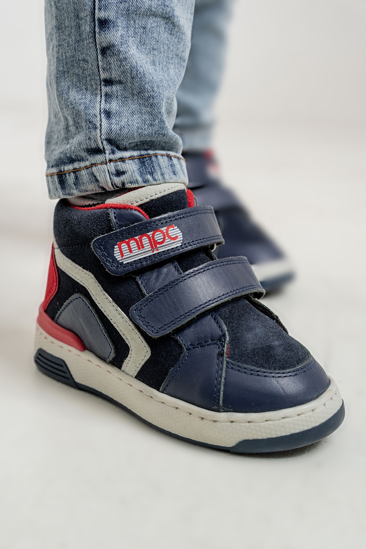 Erkek Çocuk Lacivert Hakiki Deri Suya Dayanıklı Günlük Bot - Görsel 2