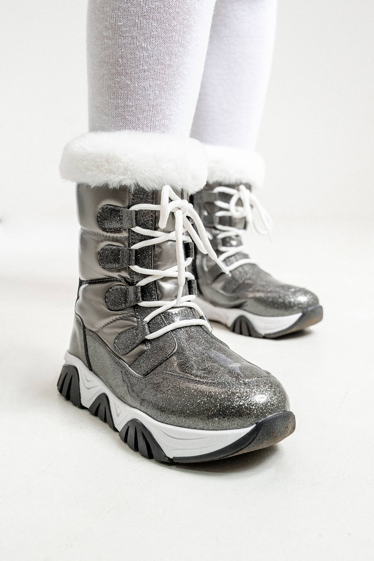 Kız Çocuk Platin Simli Rugan Deri Suya Dayanıklı Günlük Bot - Görsel 5