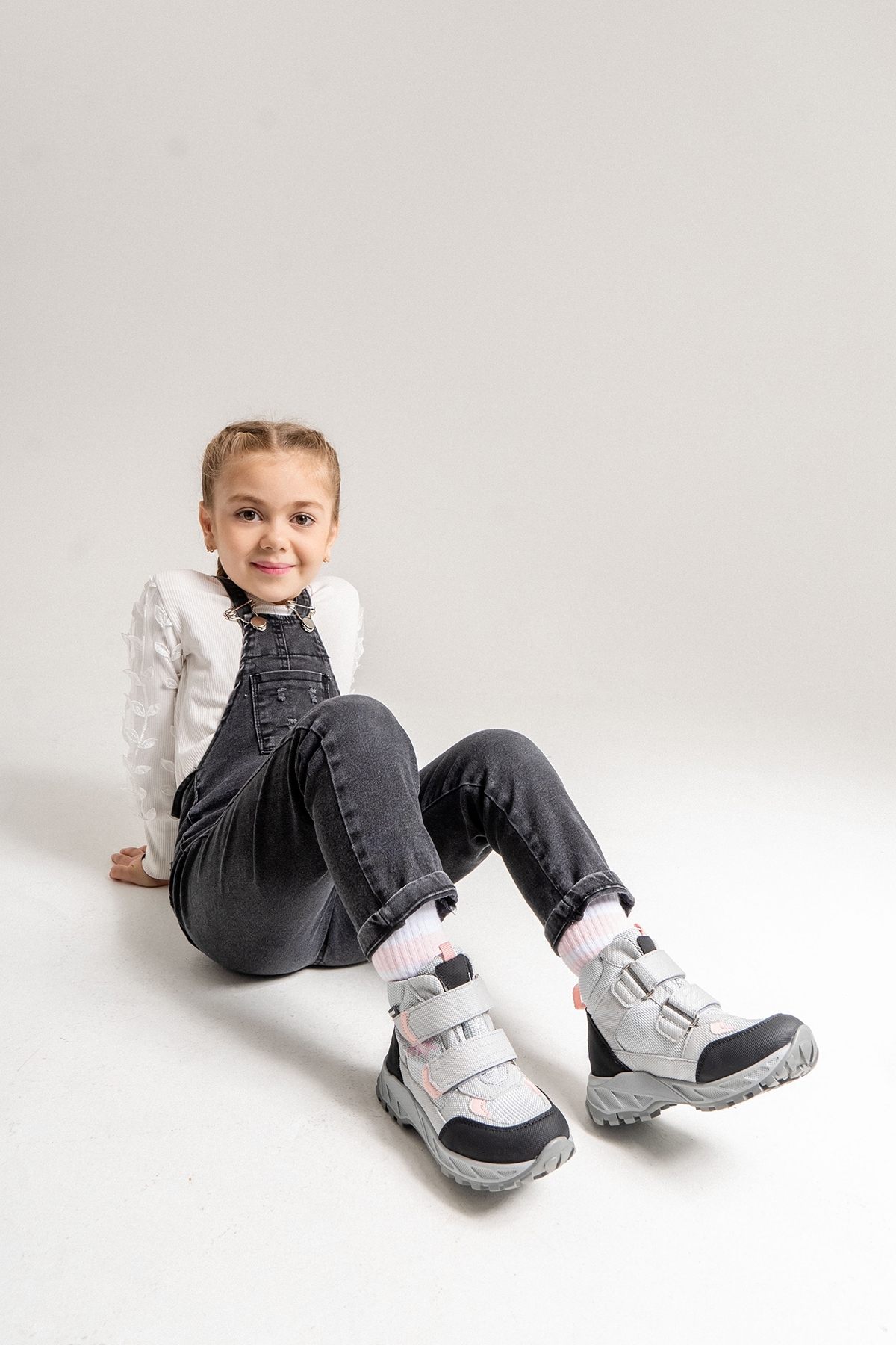 Kız Çocuk Gri-Pembe Su Geçirmez Anatomik Günlük Bot - Görsel 3