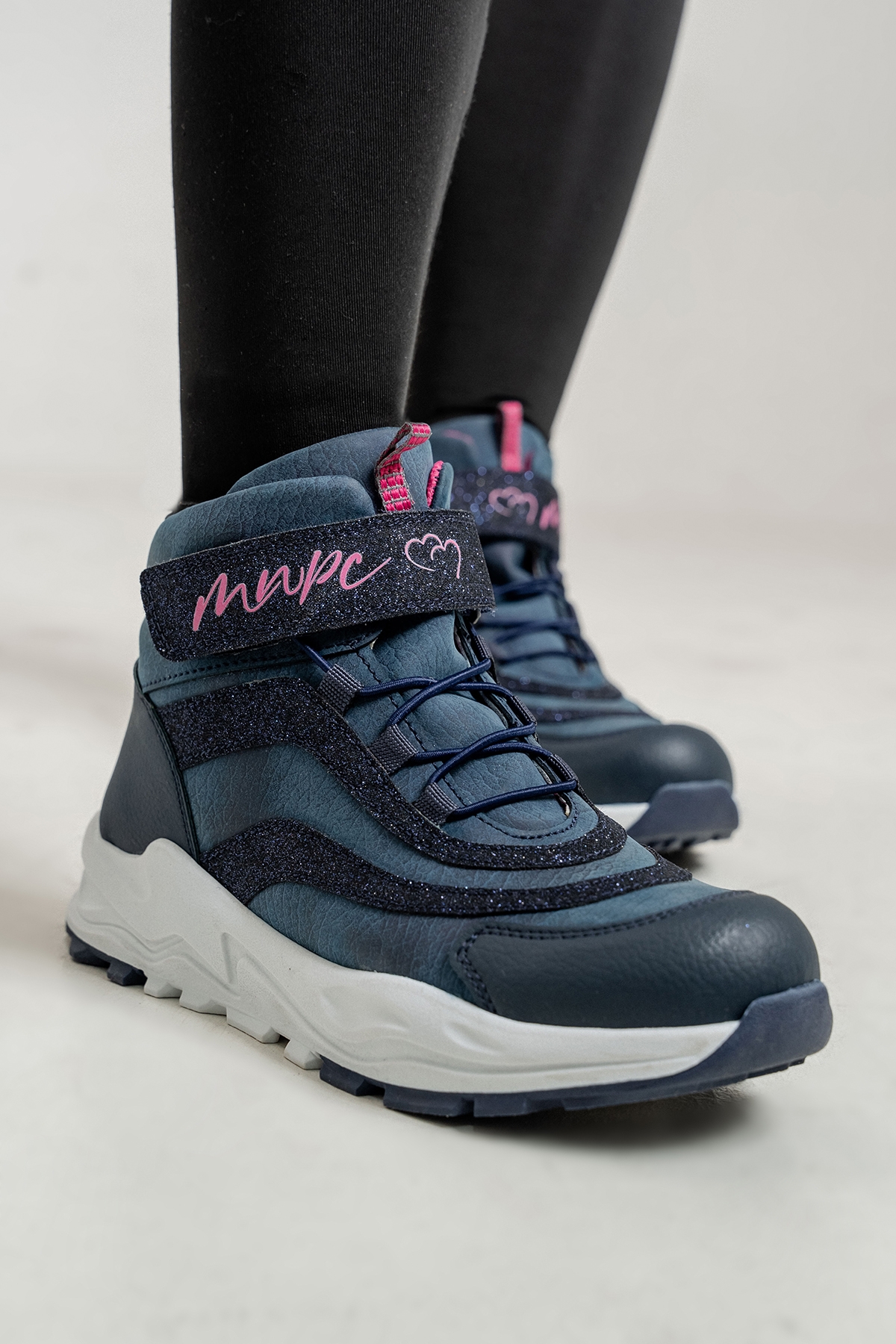 Kız Çocuk Lacivert Suni Deri Suya Dayanıklı Anatomik Günlük Bot - Görsel 2