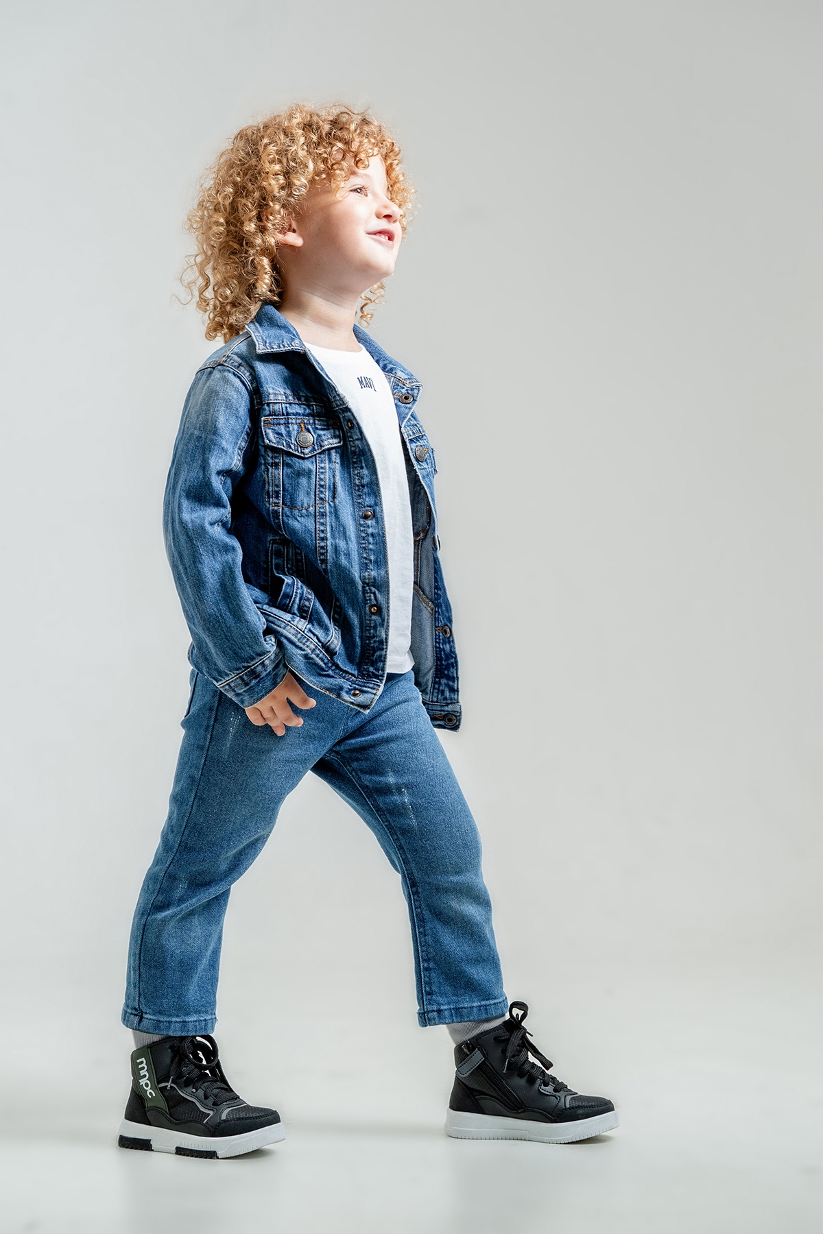 Erkek Çocuk Siyah Suya Dayanıklı Anatomik Sneaker Günlük Bot - Görsel 3