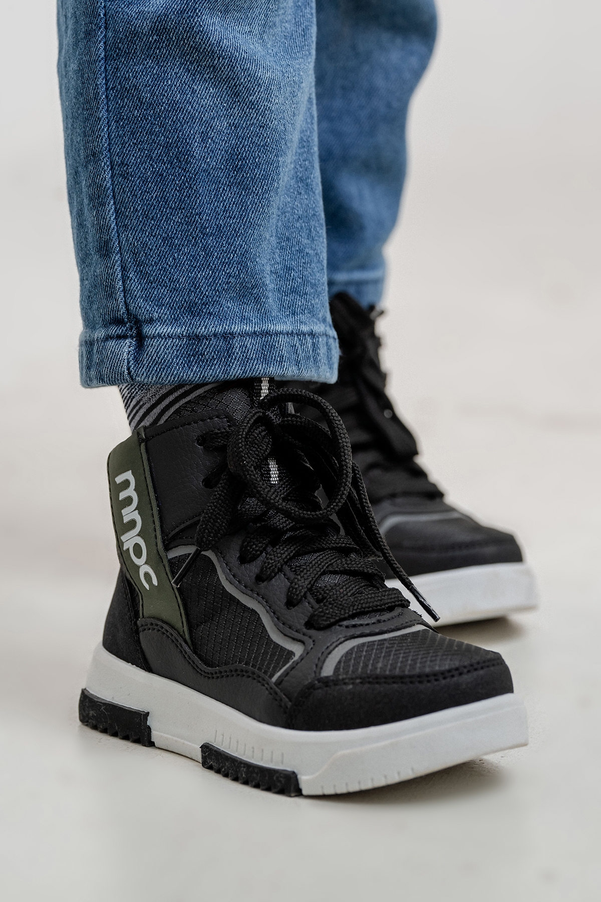 Erkek Çocuk Siyah Suya Dayanıklı Anatomik Sneaker Günlük Bot - Görsel 5