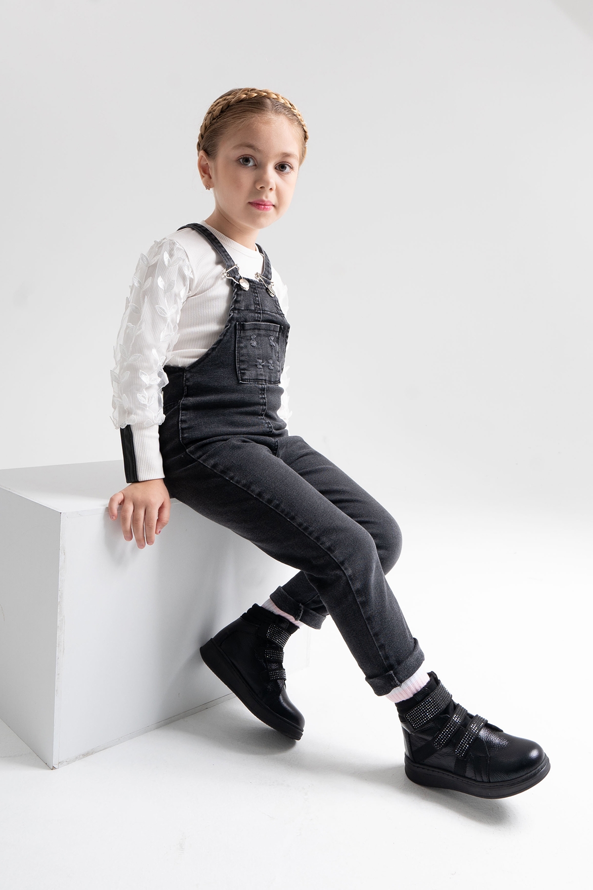 Kız Çocuk Siyah Hakiki Deri Suya Dayanıklı Günlük Bot - Görsel 3