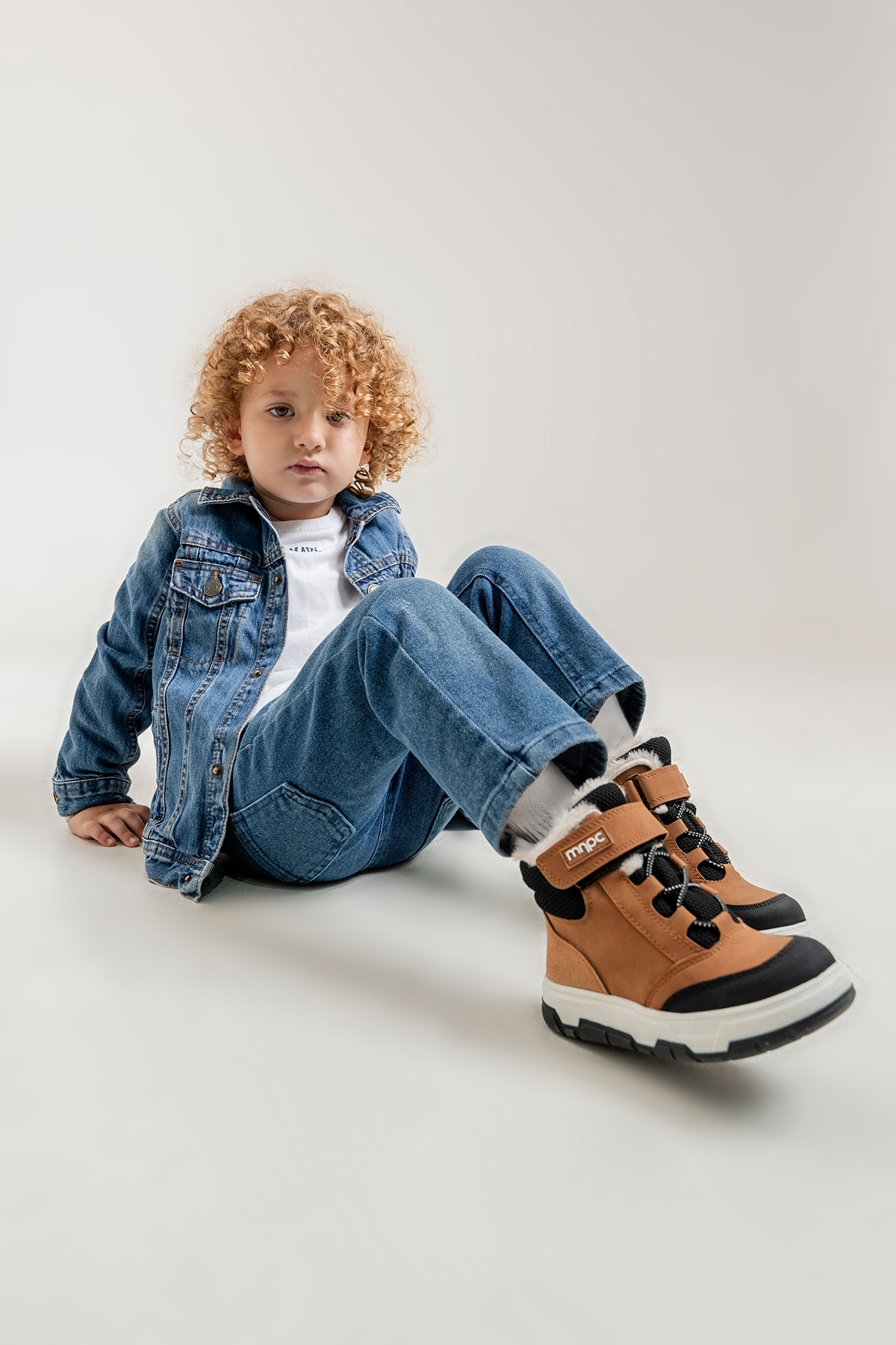 Erkek Çocuk Kum Suni Deri Suya Dayanıklı Anatomik Günlük Bot - Görsel 2