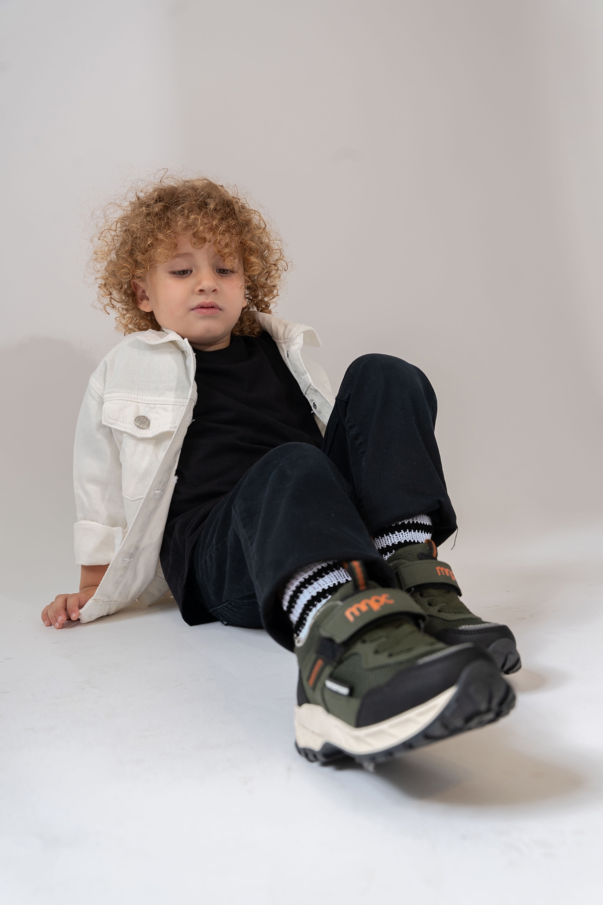 Erkek Çocuk Haki Su Geçirmez Anatomik Ayakkabı - Görsel 2
