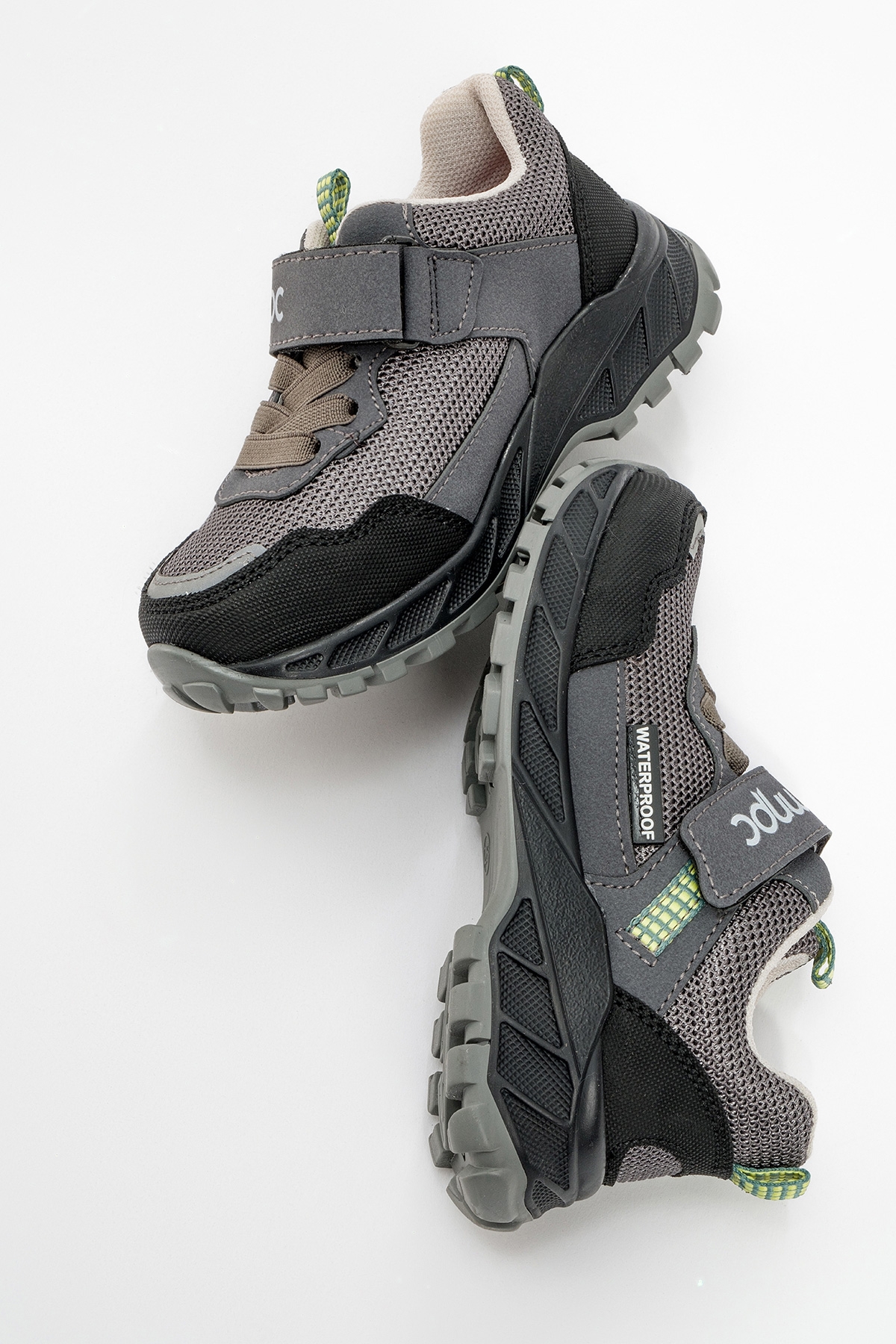 Erkek Çocuk Siyah Su Geçirmez Anatomik Ayakkabı - Görsel 5