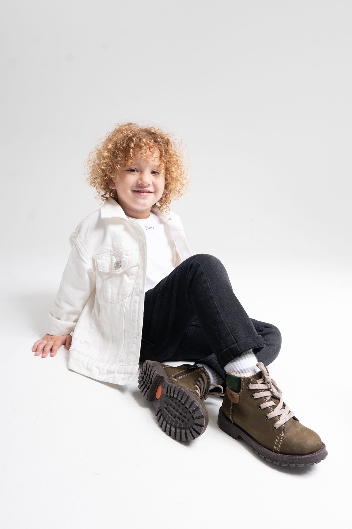 Erkek Çocuk Kum Hakiki Deri Suya Dayanıklı Anatomik Günlük Bot - Görsel 2