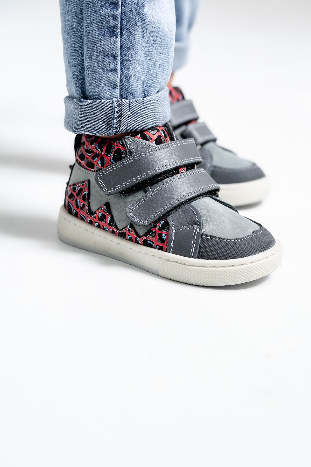 Erkek Çocuk Gri Hakiki Deri Suya Dayanıklı Anatomik Günlük Bot - Görsel 5