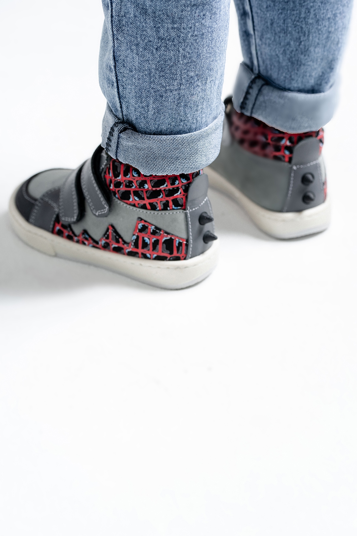 Erkek Çocuk Gri Hakiki Deri Suya Dayanıklı Anatomik Günlük Bot - Görsel 6