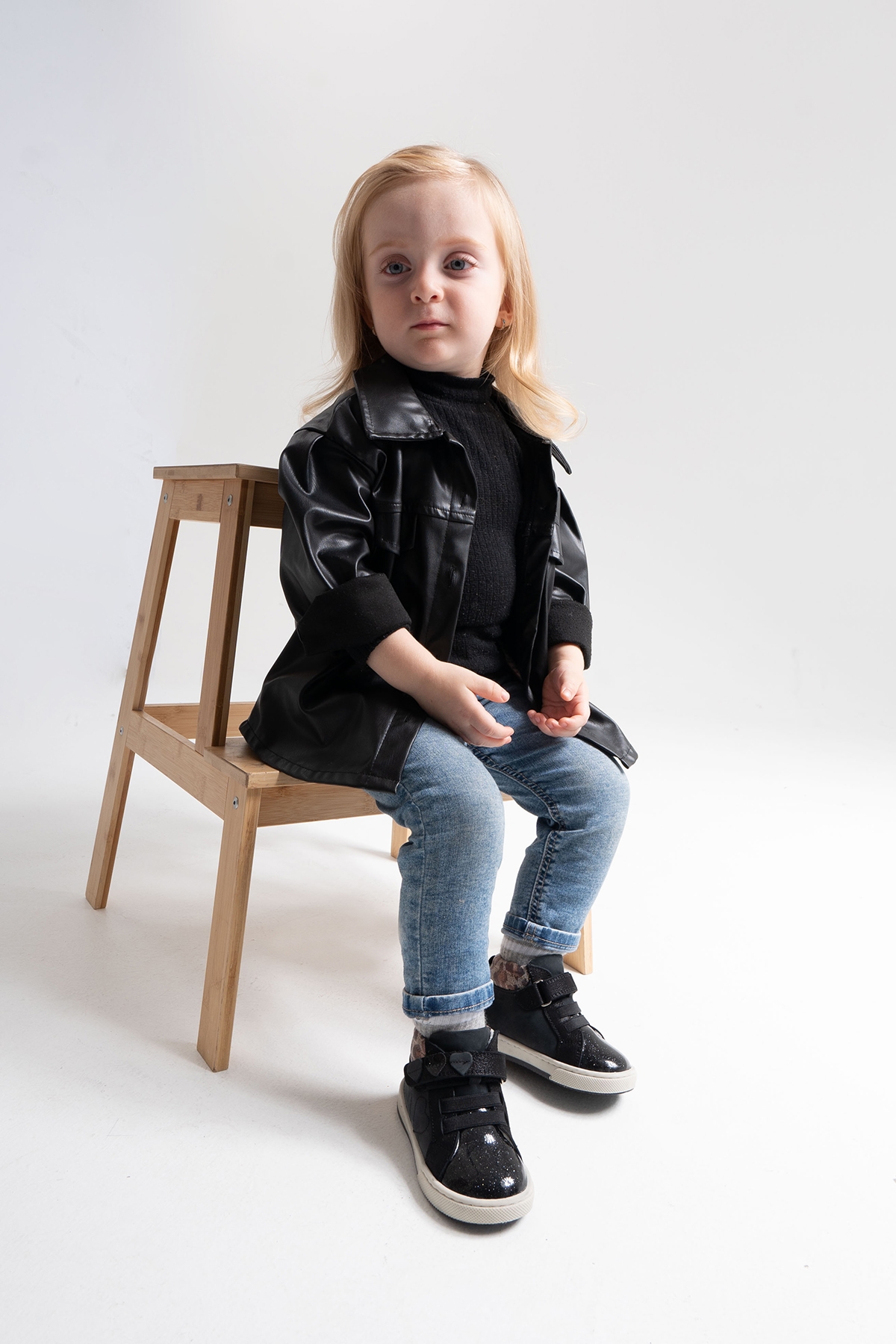 Kız Çocuk Siyah Hakiki Deri Suya Dayanıklı Anatomik İlk Adım Bot - Görsel 3