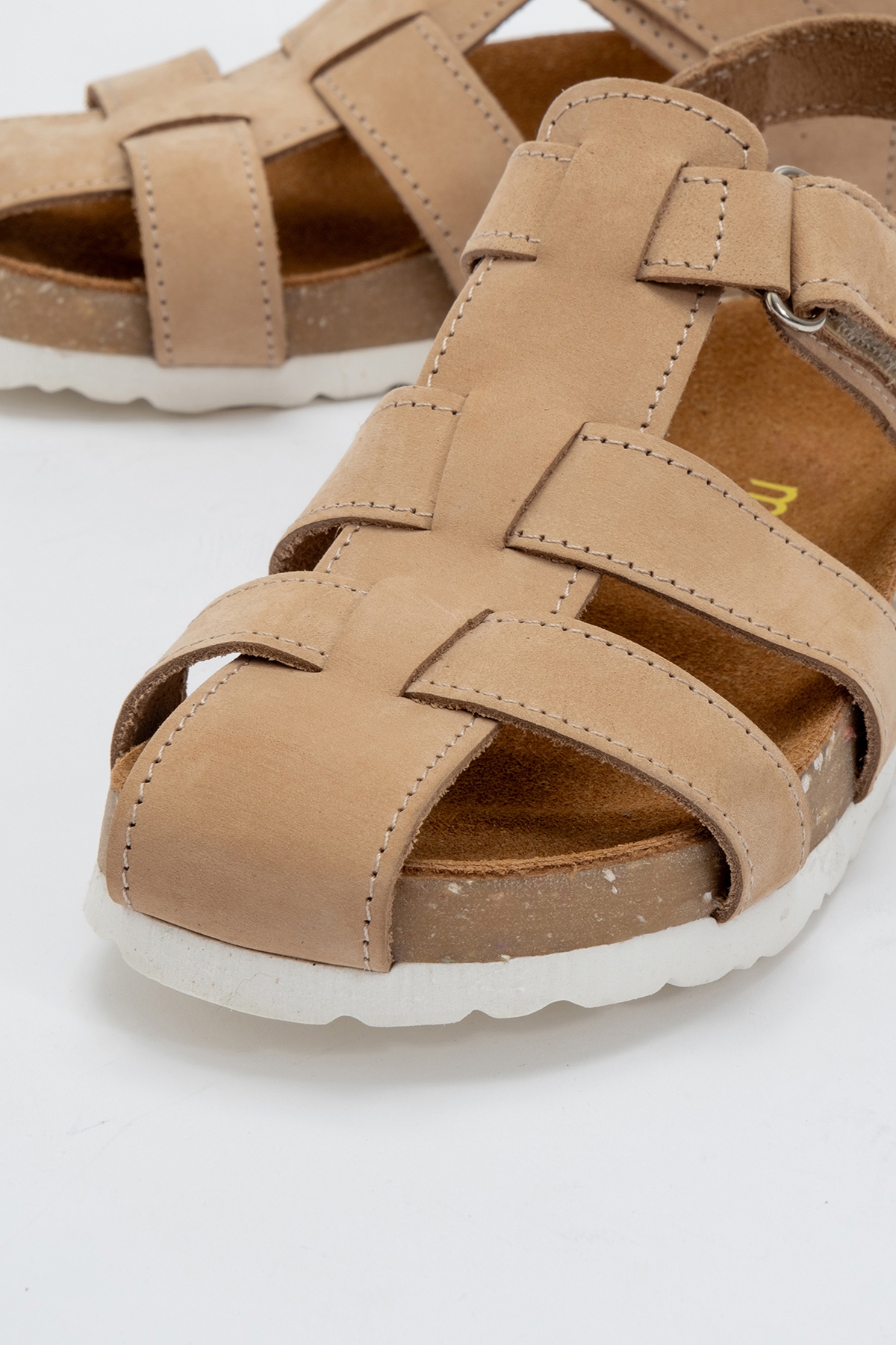 Unisex Çocuk Bej Hakiki Deri Mantar Tabanlı Günlük Çocuk Sandalet - Görsel 3