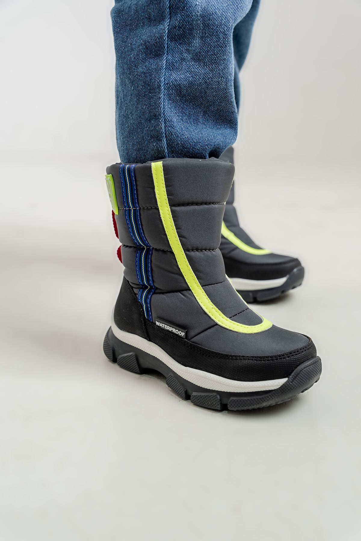 Erkek Çocuk Antrasit Su Geçirmez Anatomik Günlük Bot - Görsel 3