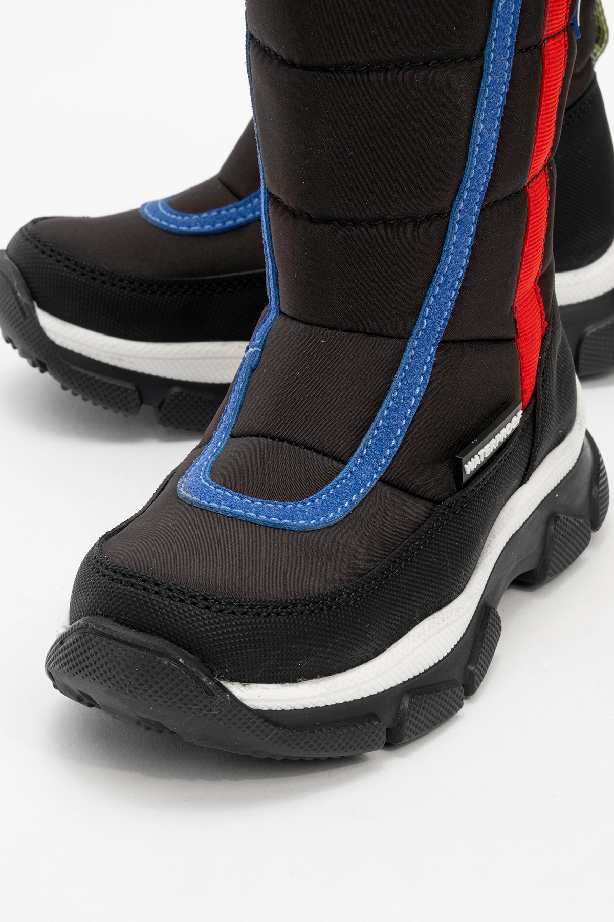 Erkek Çocuk Siyah Su Geçirmez Anatomik Günlük Bot - Görsel 4