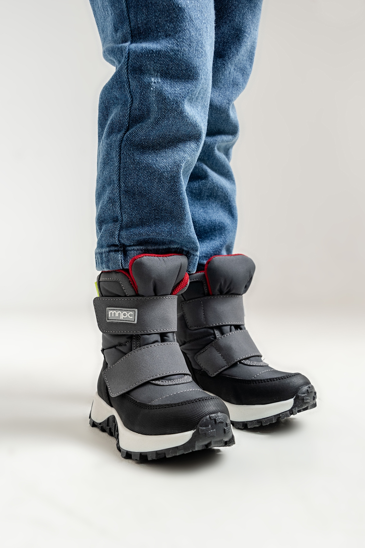 Erkek Çocuk Gri Su Geçirmez Anatomik Günlük Bot - Görsel 3