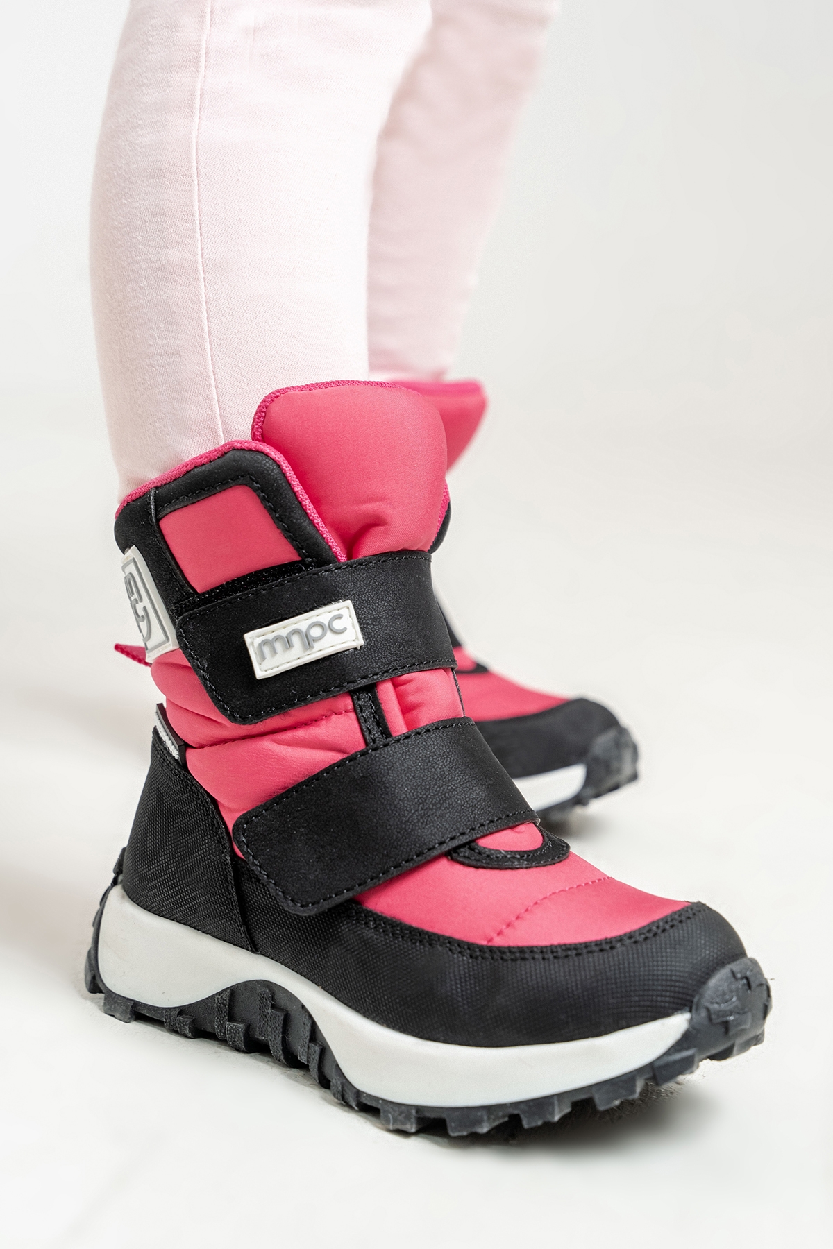 Kız Çocuk Siyah-Fuşya Su Geçirmez Anatomik Günlük Bot - Görsel 2