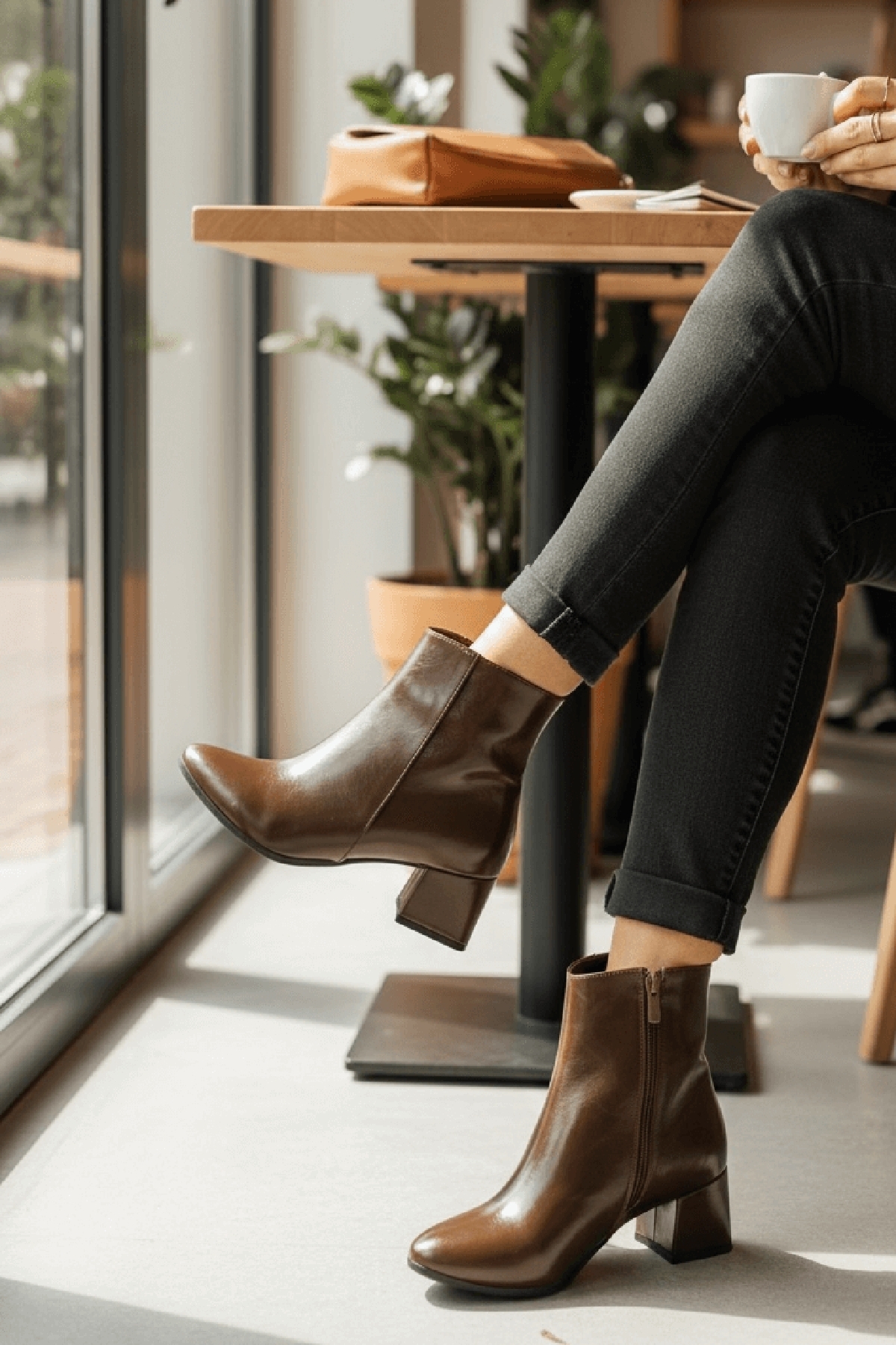 Fiamma Kahverengi Kırışık ( 5 Cm Topuklu ) Günlük Kullanım Kadın Botu - Görsel 4