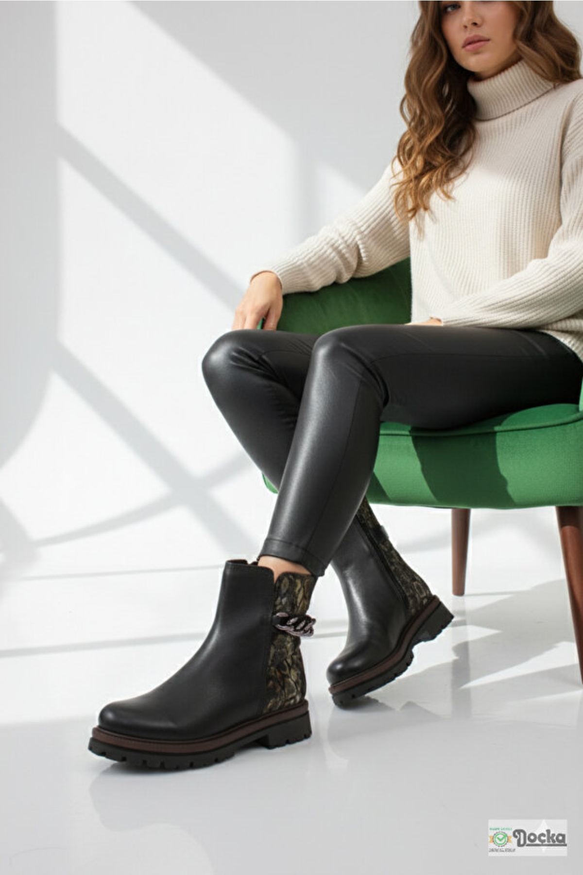 Kadın Leopar Desenli Hakiki Deri Ortopedik Fermuarlı Düz Kalın Taban Günlük Bot 4240 - Görsel 5