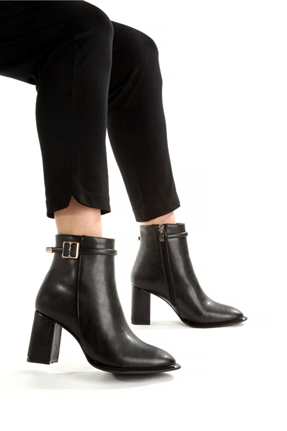655458 Kadın Kalın Topuklu Fermuarlı Bot - Görsel 2