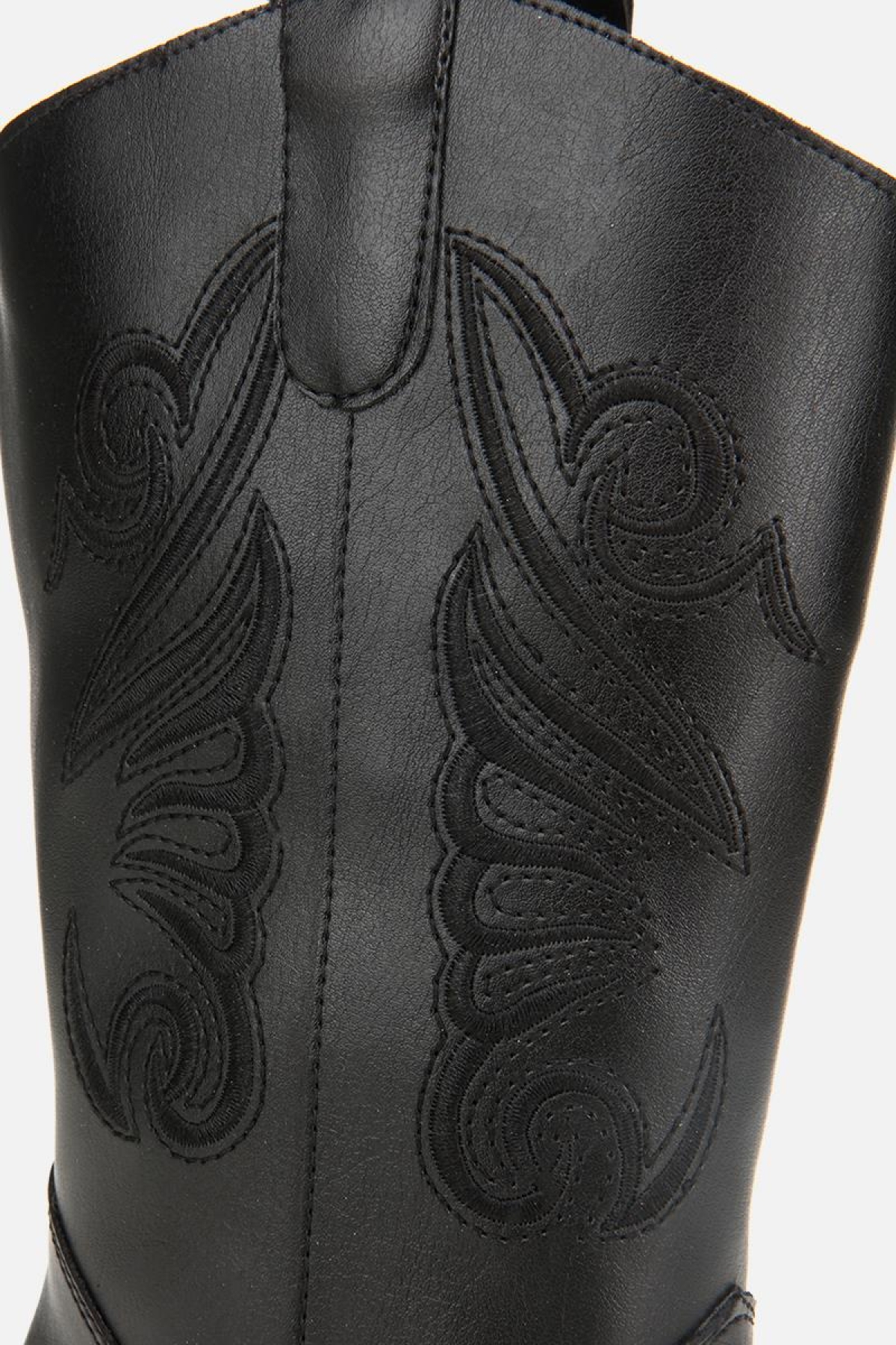 Kadın Siyah İşleme Detaylı Kovboy Western Topuklu Bot - Görsel 3