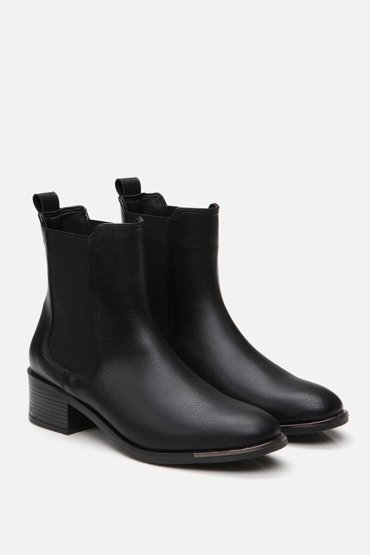 Siyah Kadın Topuklu Bot - Görsel 3