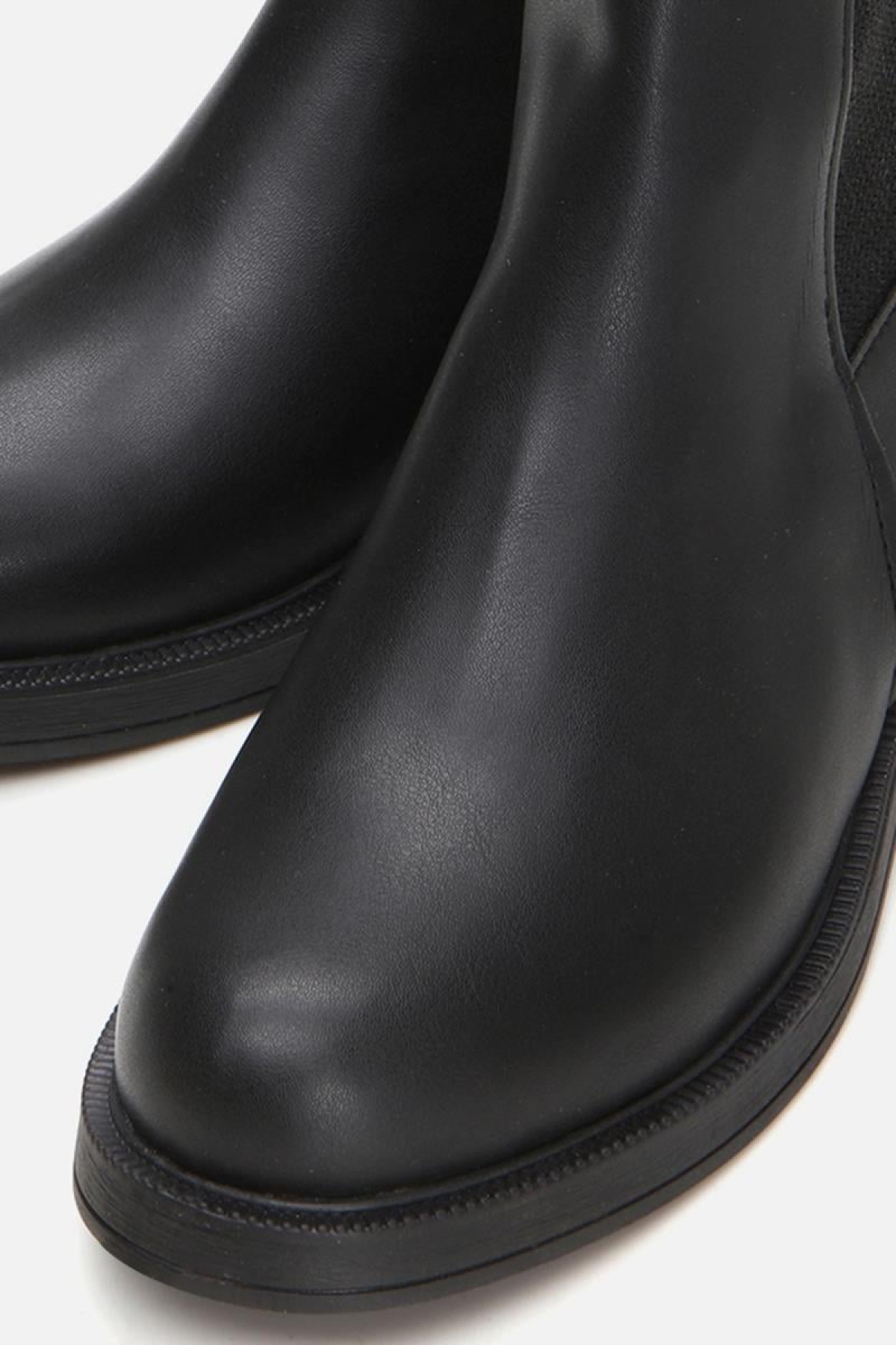 Siyah Kadın Düz Bot - Görsel 4