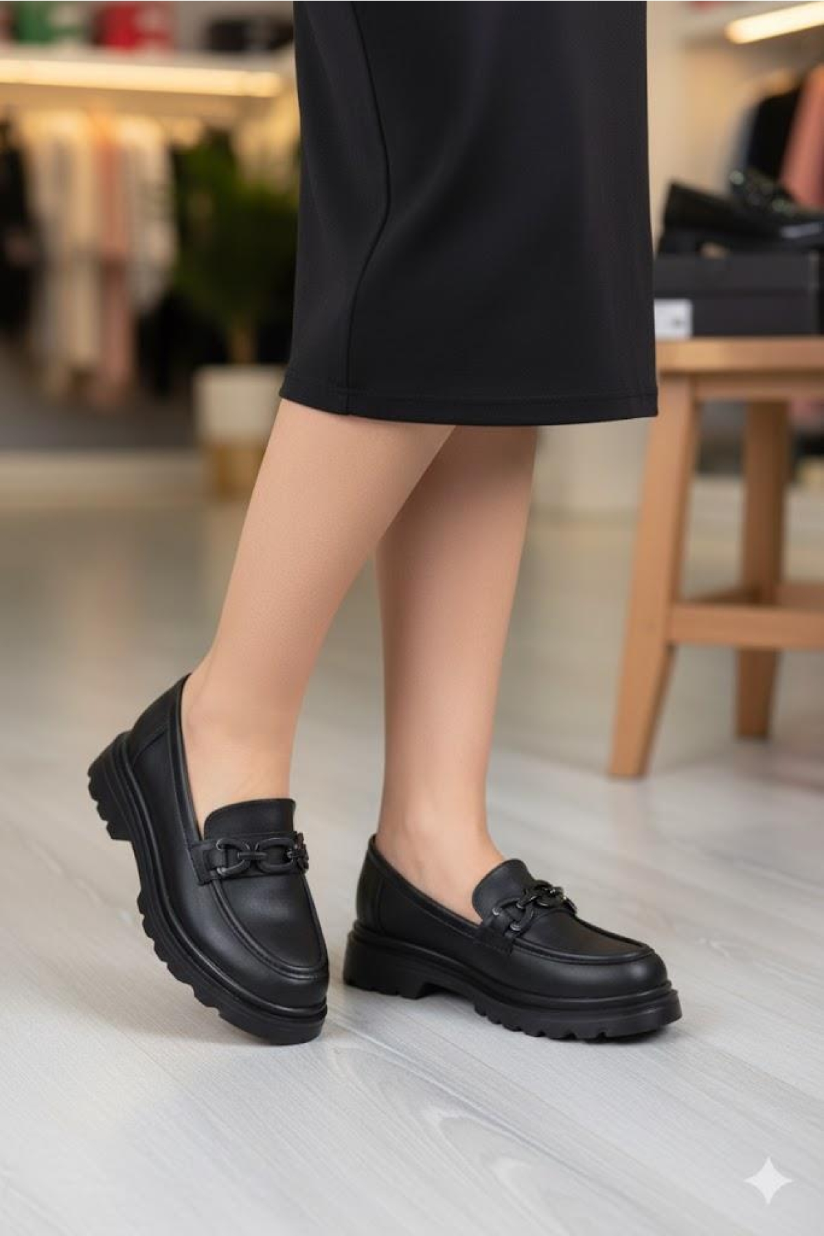 35834 Siyah Cilt Toka Detaylı Rahat Loafer Kadın Ayakkabı - Görsel 2