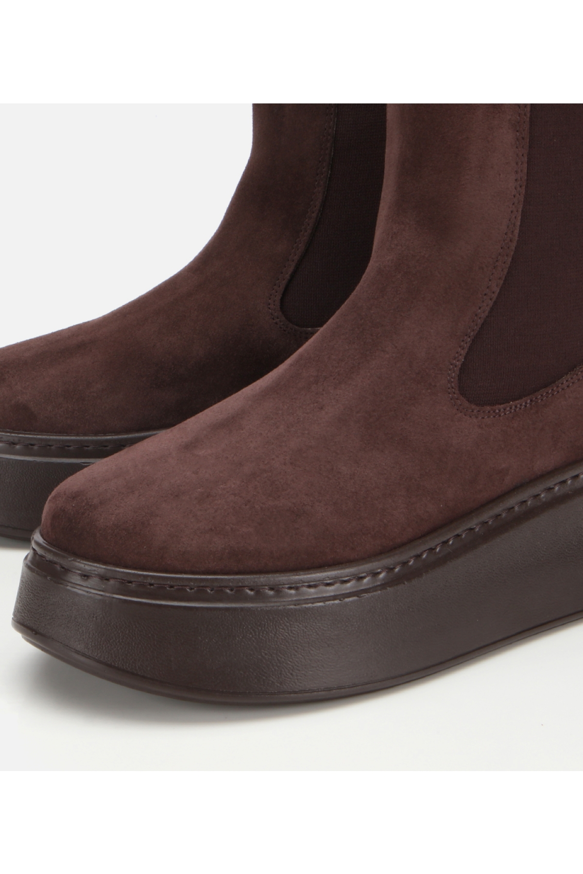Kadın Süet Deri Kahverengi Lastik Detaylı Kalın Tabanlı Düz Bot - Görsel 3