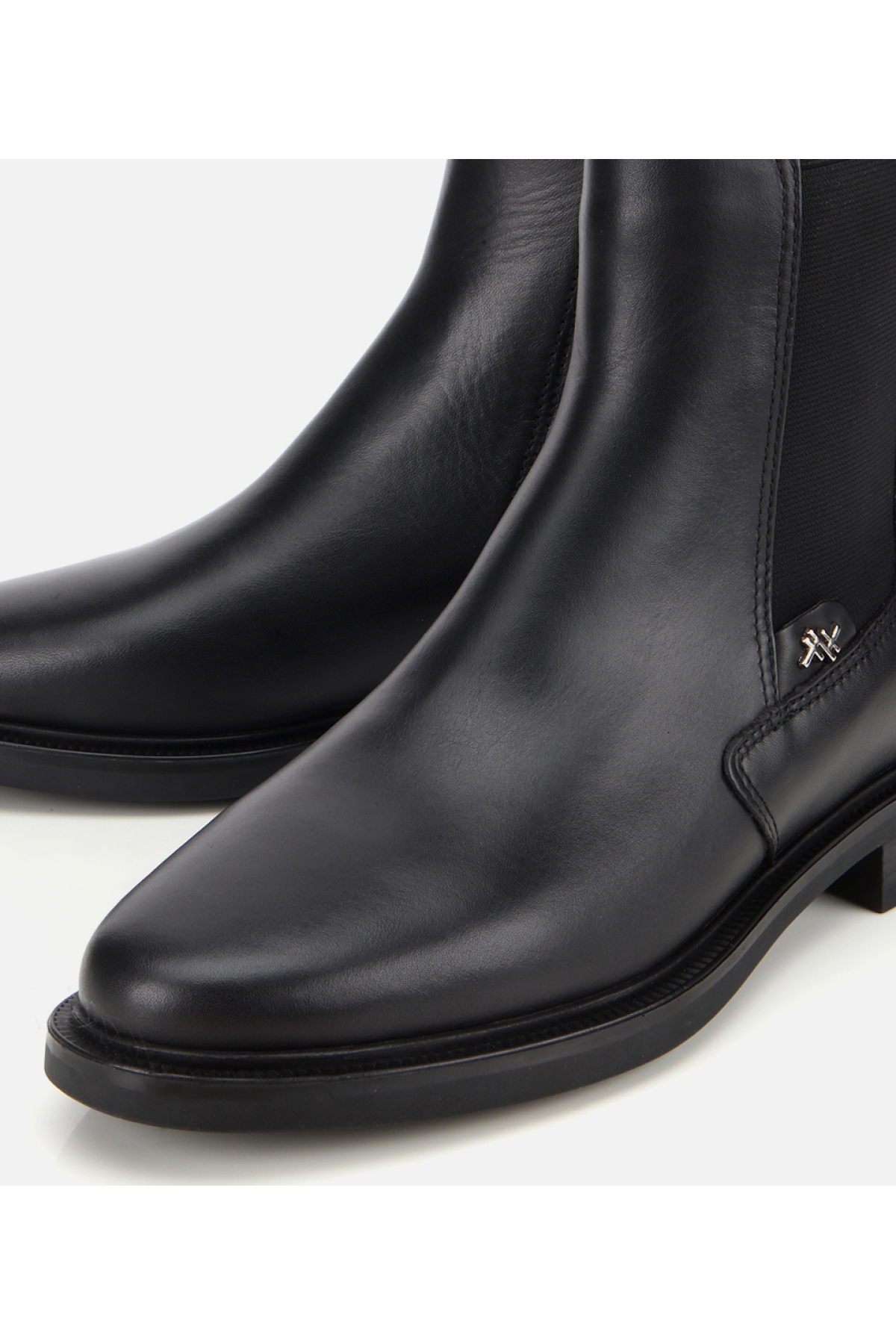 Kadın Deri Siyah Lastik Detaylı Bilekte Düz Bot - Görsel 3