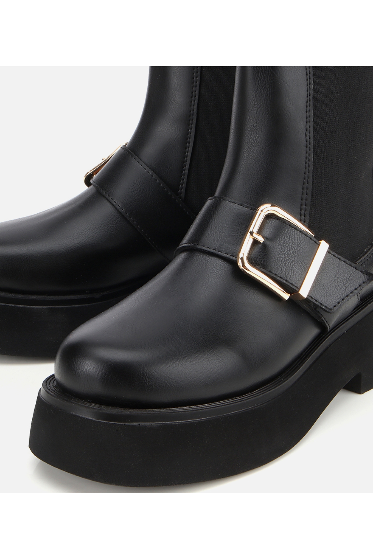 Kadın Siyah Lastik Detaylı Tokalı Kalın Tabanlı Düz Bot - Görsel 3