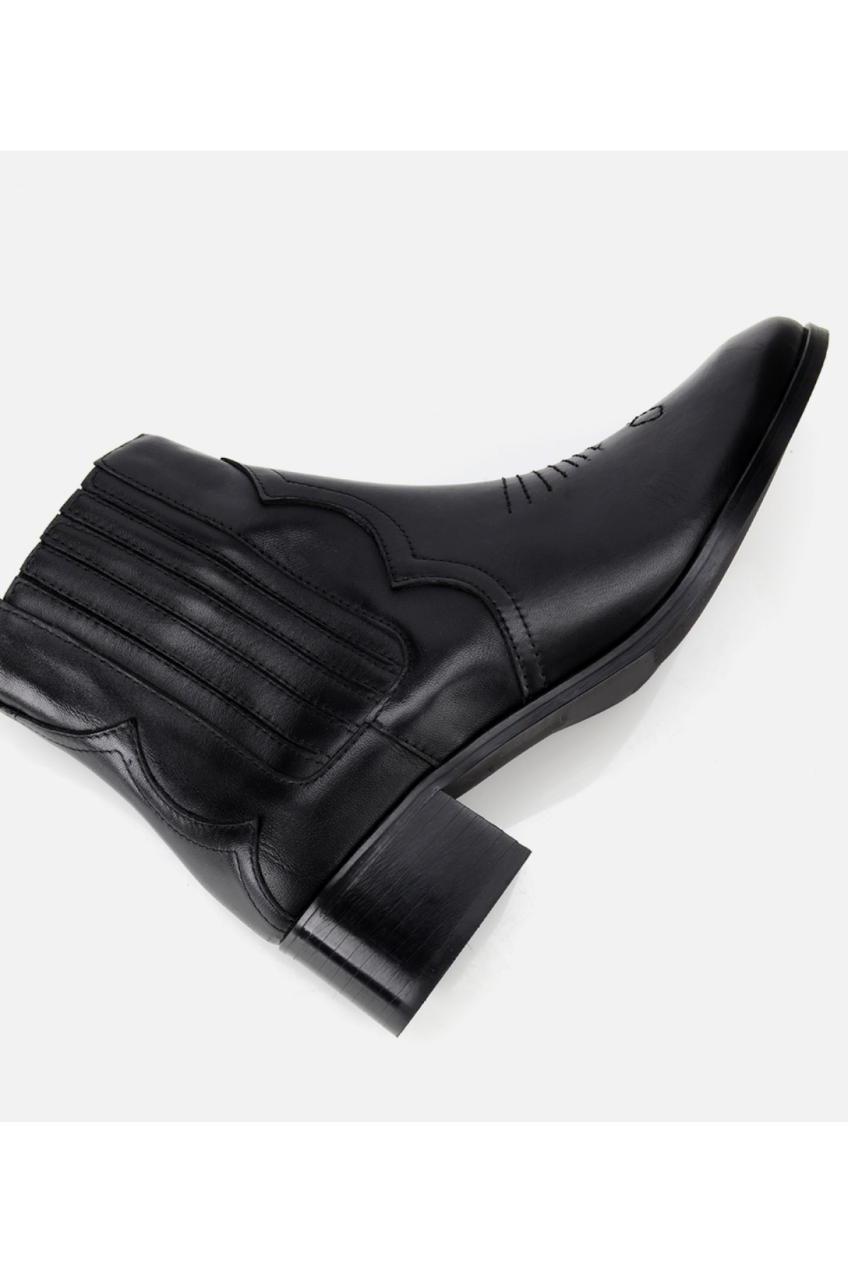 Kadın Deri Siyah İşlemeli Western Düz Bot - Görsel 6