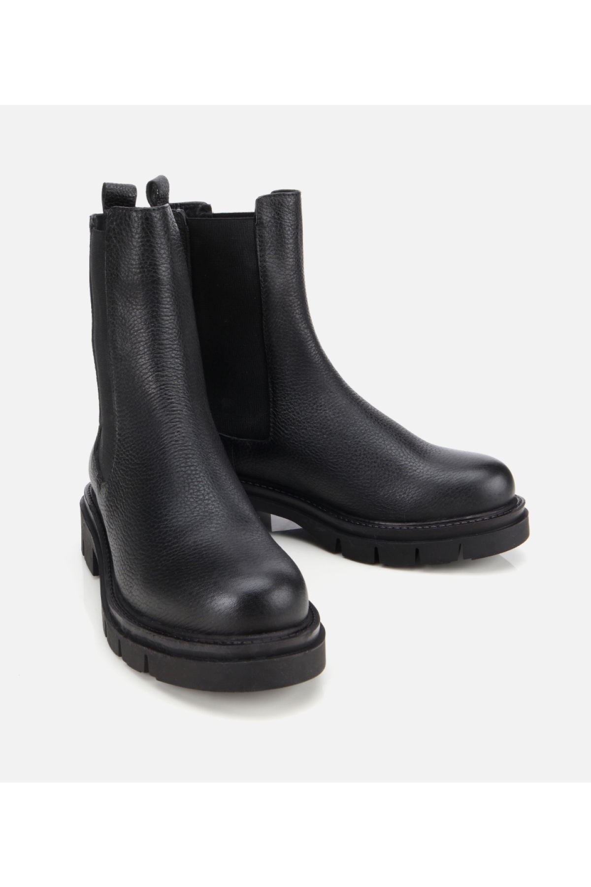 Kadın Deri Siyah Lastik Detaylı Düz Bot - Görsel 2