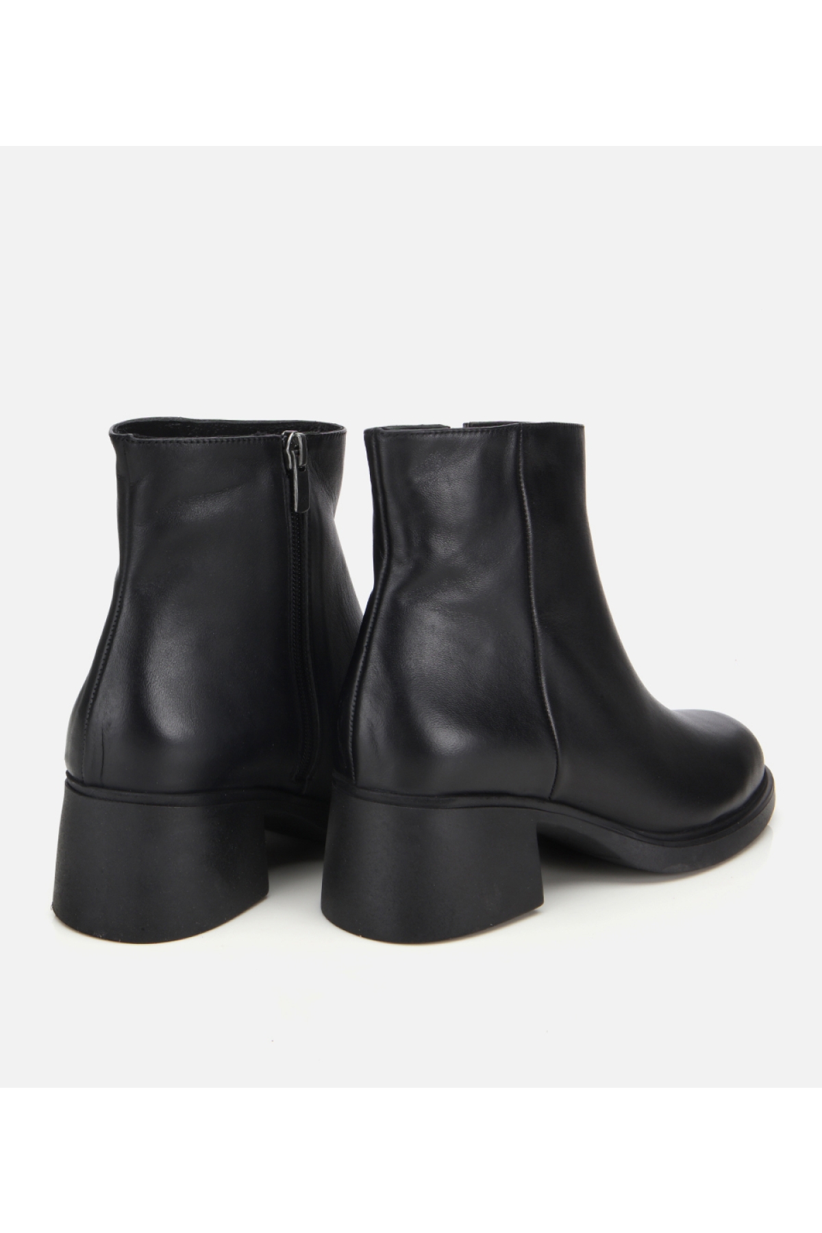 Kadın Deri Siyah Yumuşak Dokulu Bilekte Düz Bot - Görsel 4