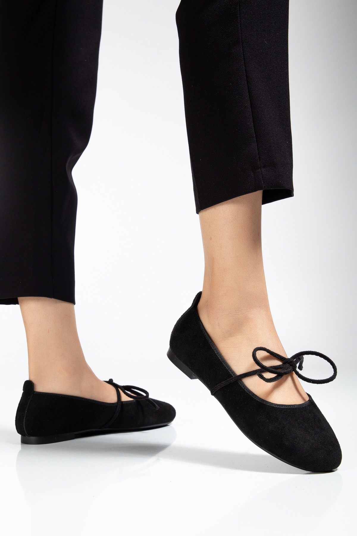 Memory Taban Günlük Kadın Fiyonk Babet Siyah Süet - Görsel 2