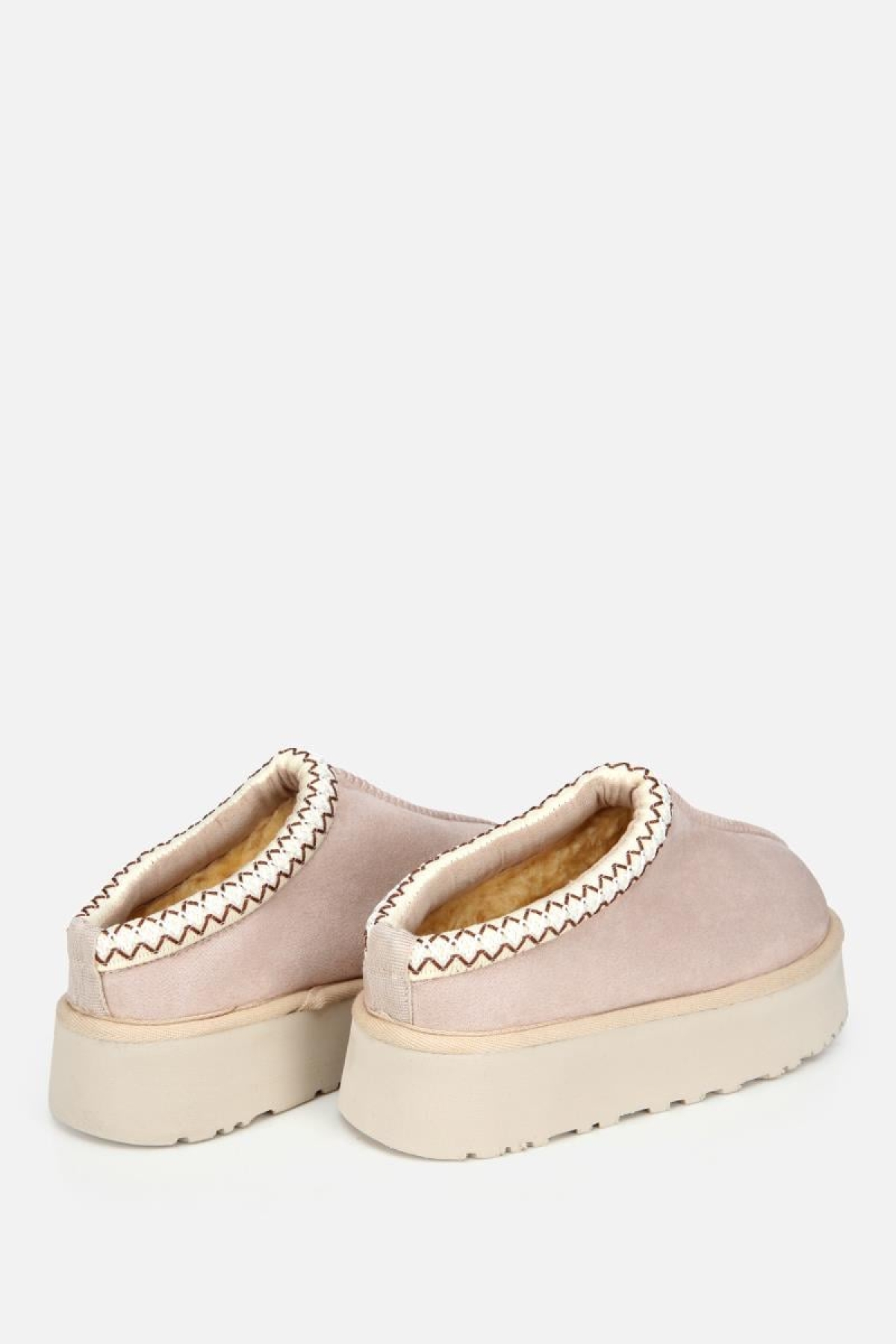 Kadın Süet Bej Dikiş Detaylı İçi Kürklü Yüksek Tabanlı Yarım Bot Terlik - Görsel 5